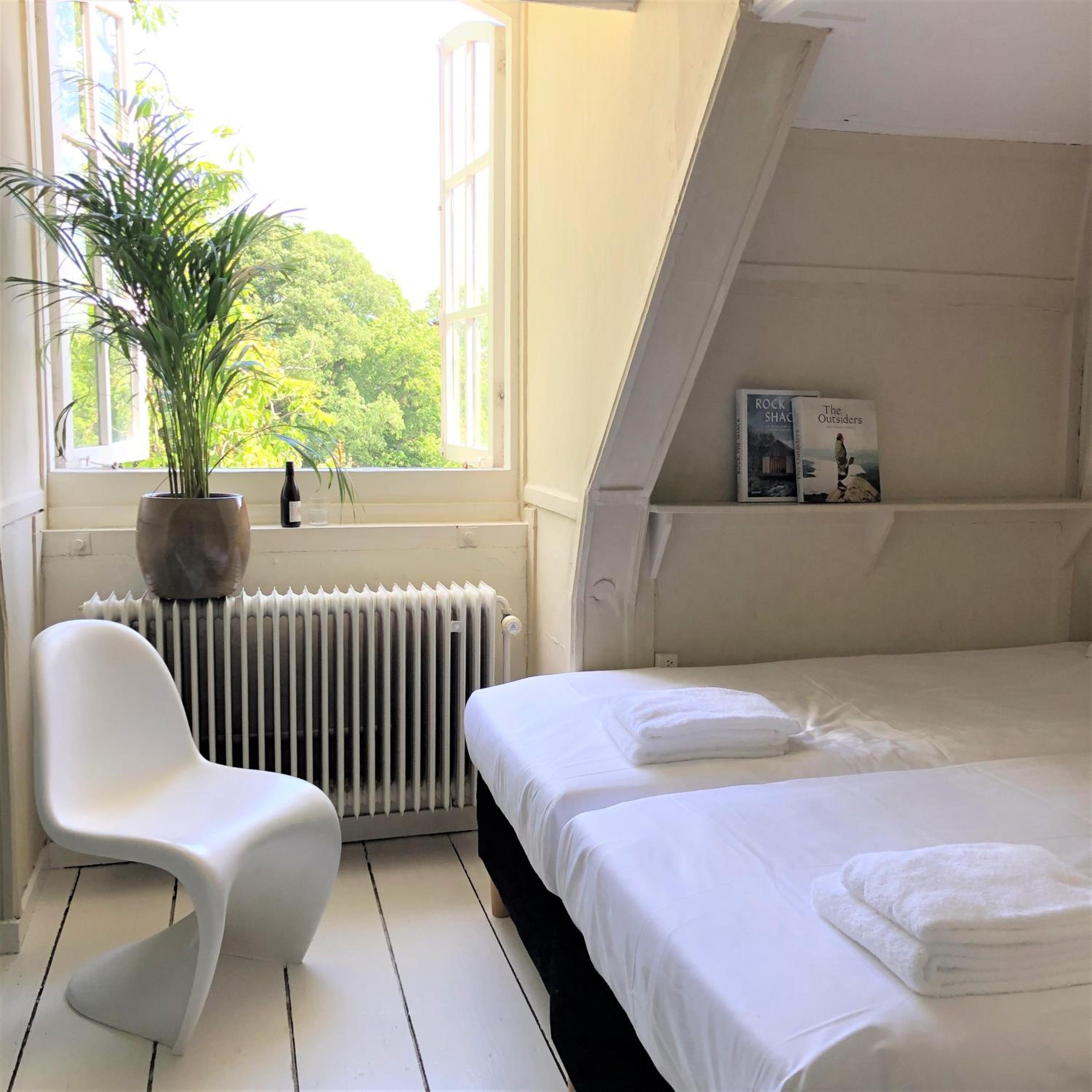 Budget Double Room - Photo 1