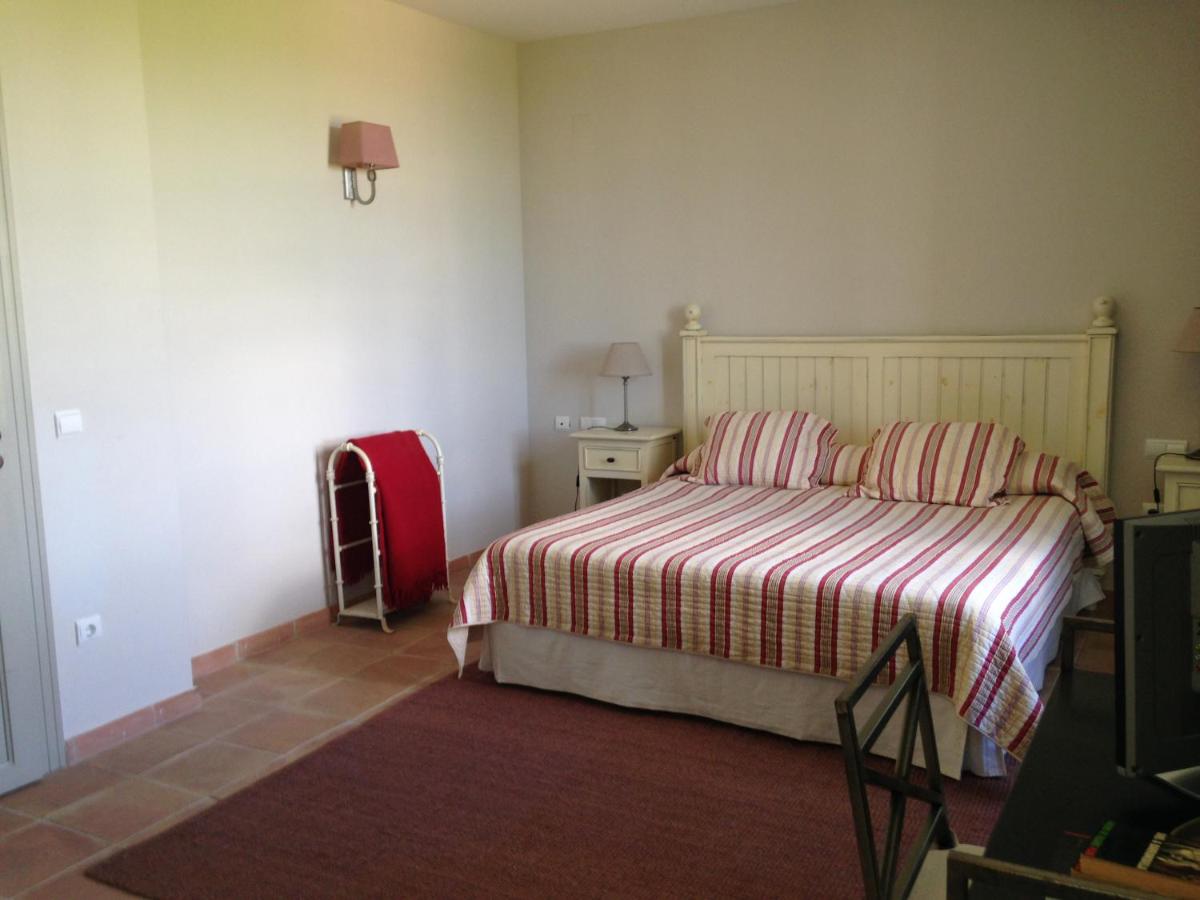 Double Room - Photo 4