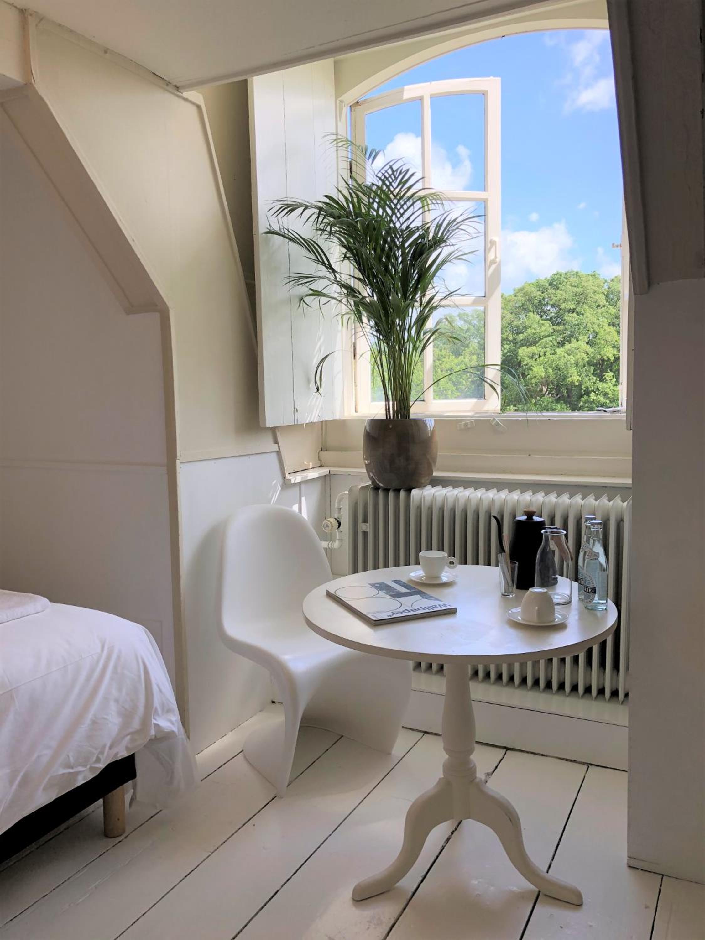 Small Twin Room