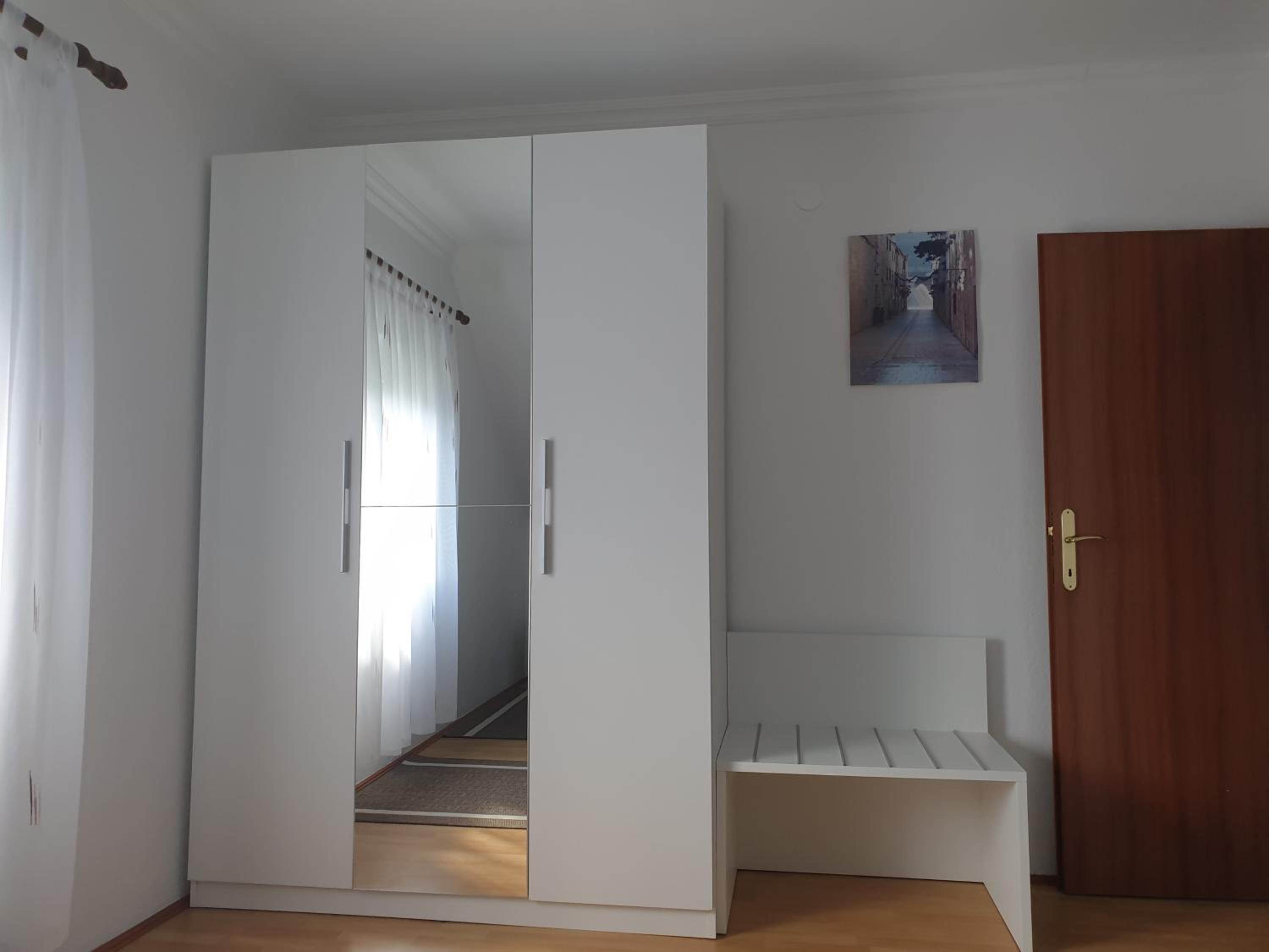 One-Bedroom Apartment - Photo 9