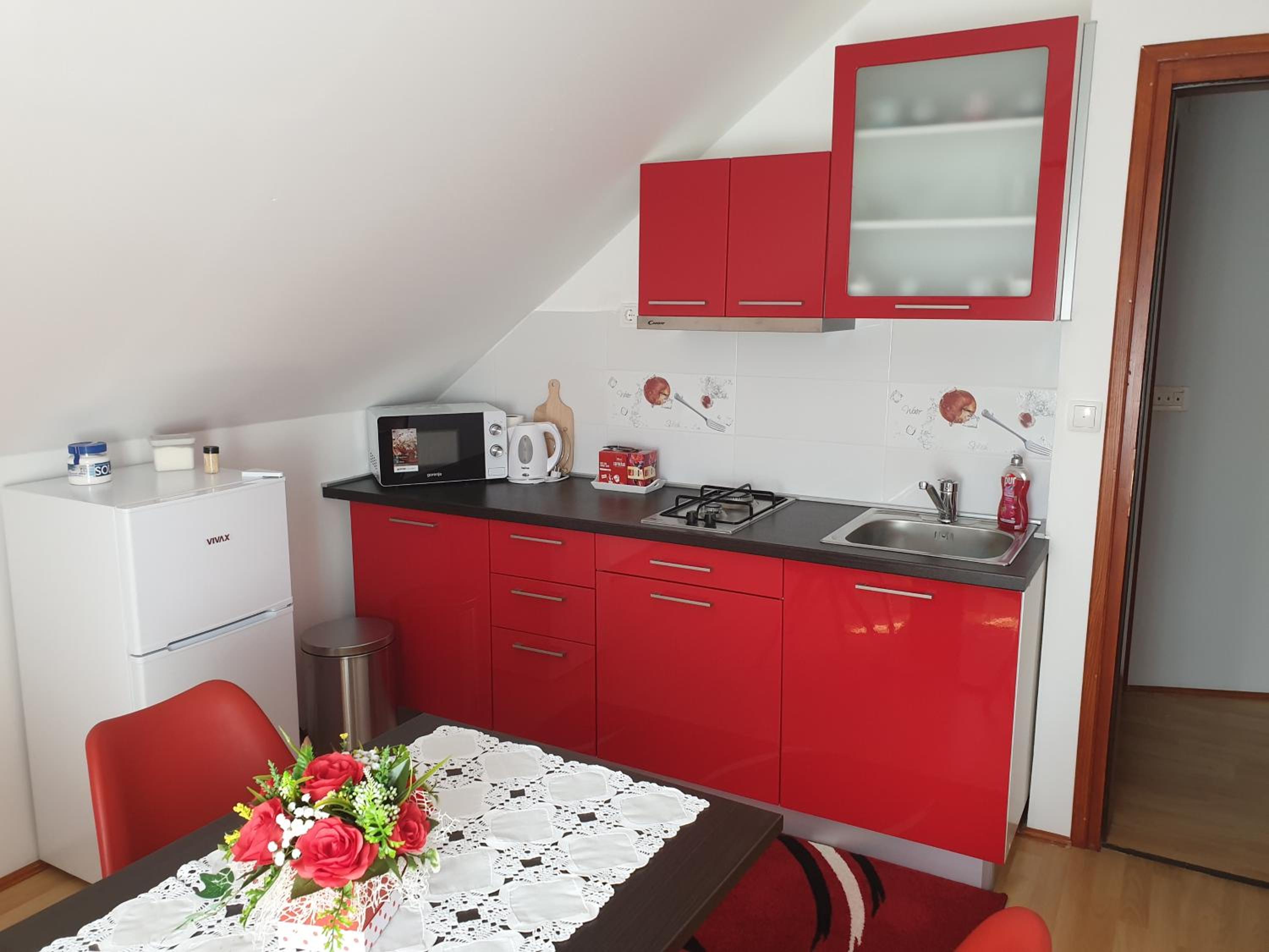 One-Bedroom Apartment - Photo 19