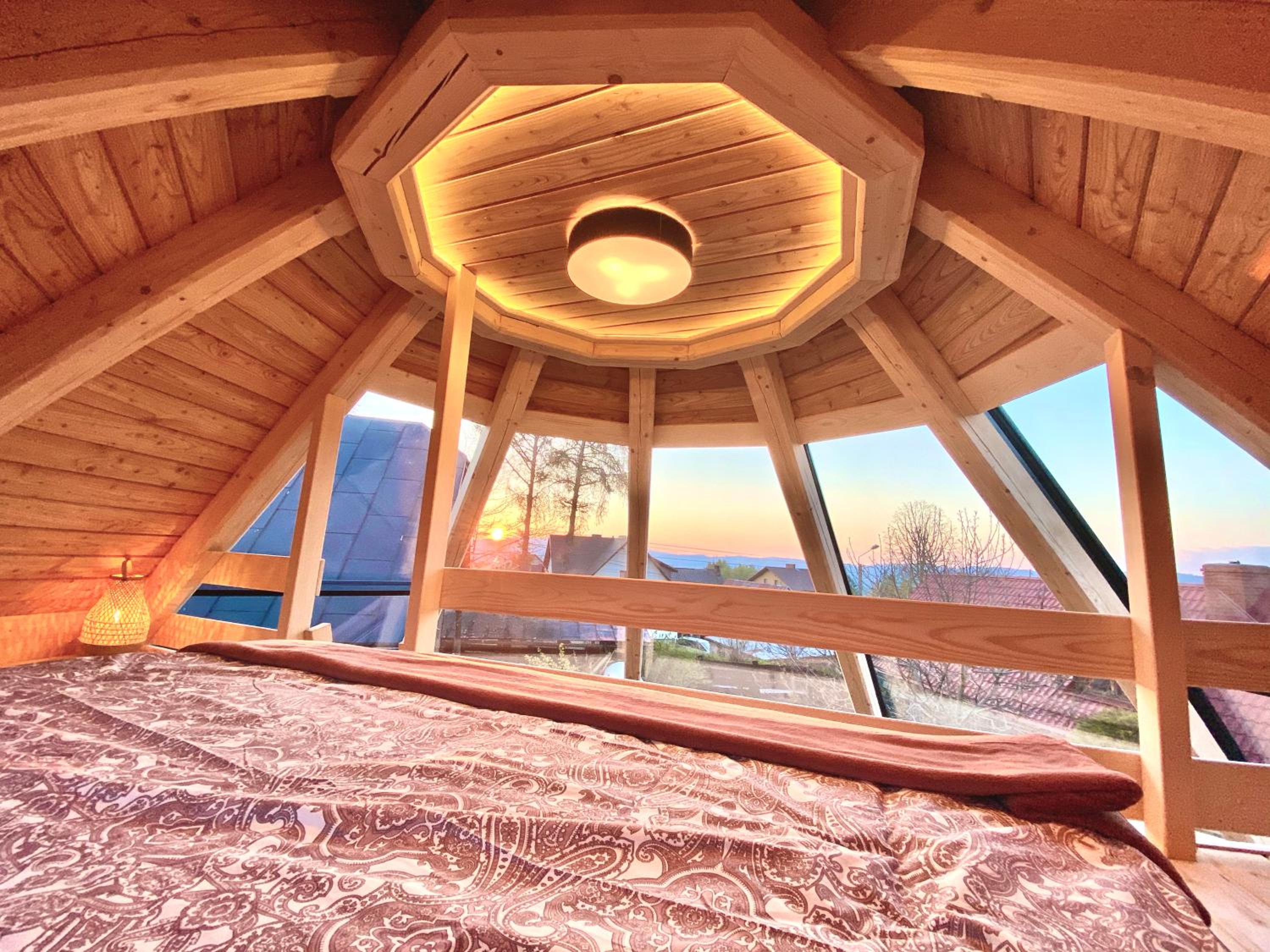 One-Bedroom House - Photo 5