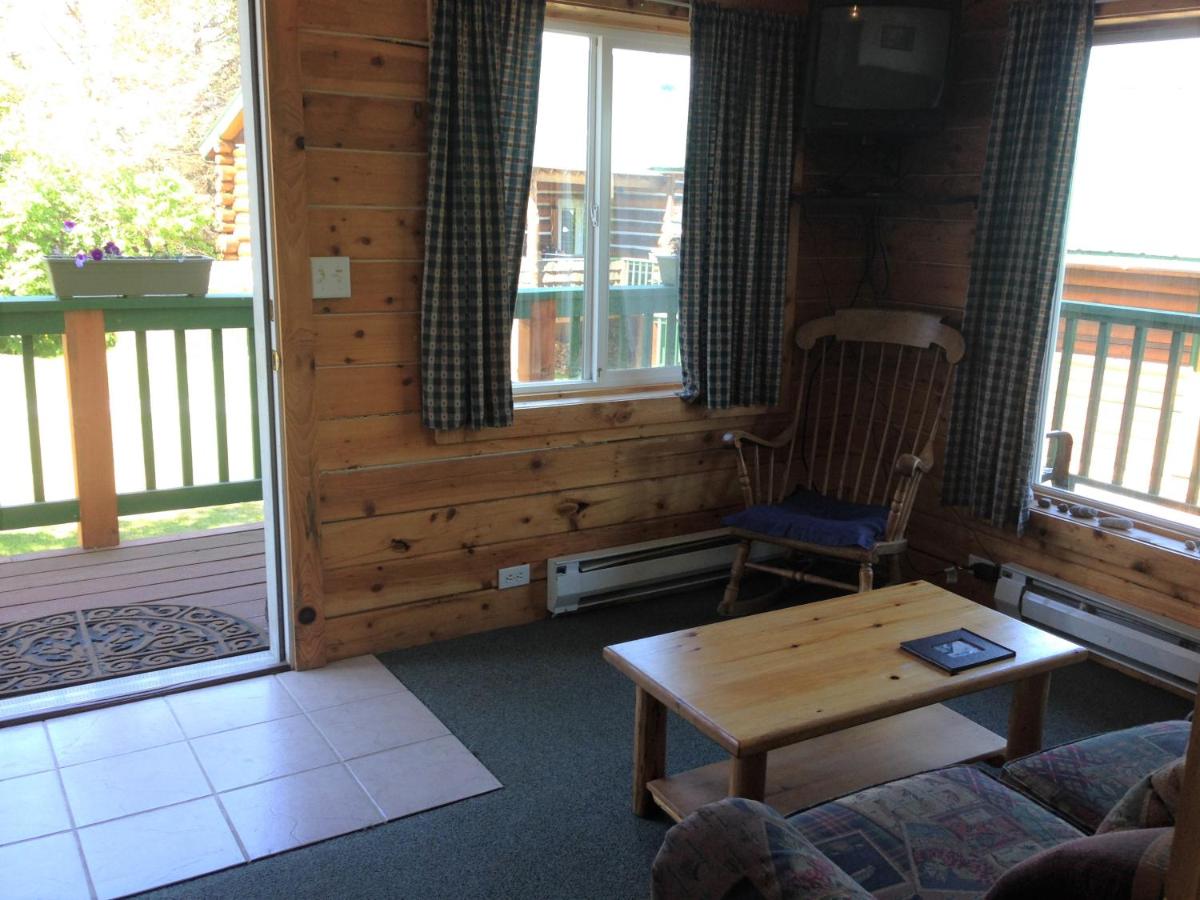 Family Suite with Balcony photo 2