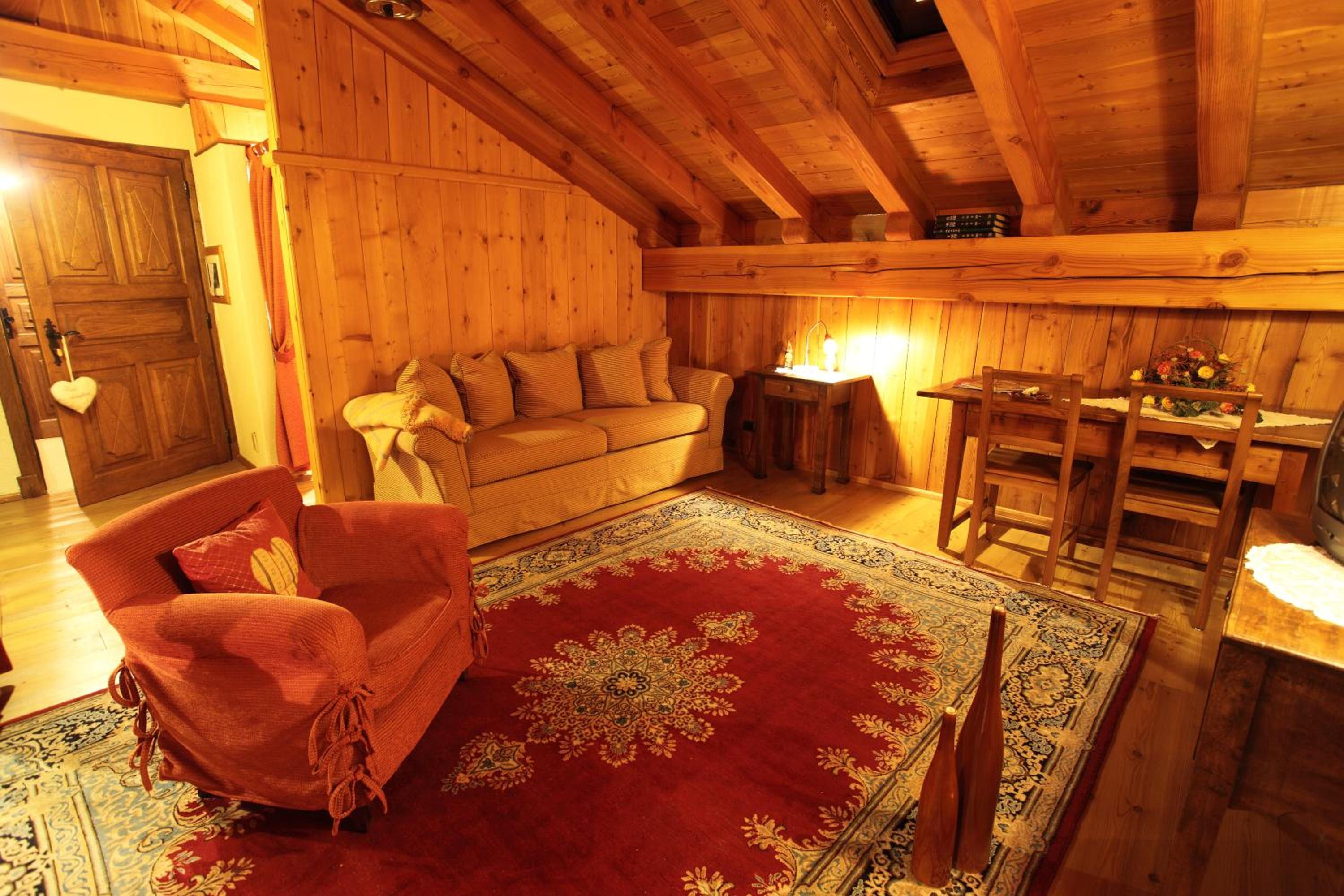 Suite (2 Adults) - Photo 30