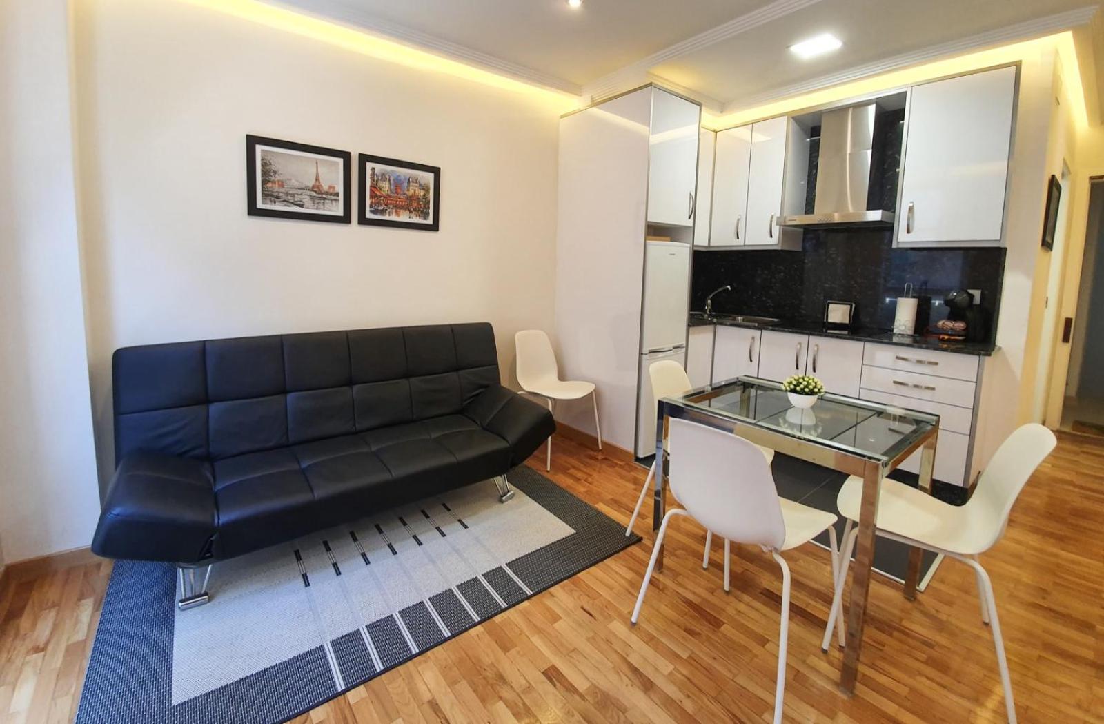 Two-Bedroom Apartment - Photo 19