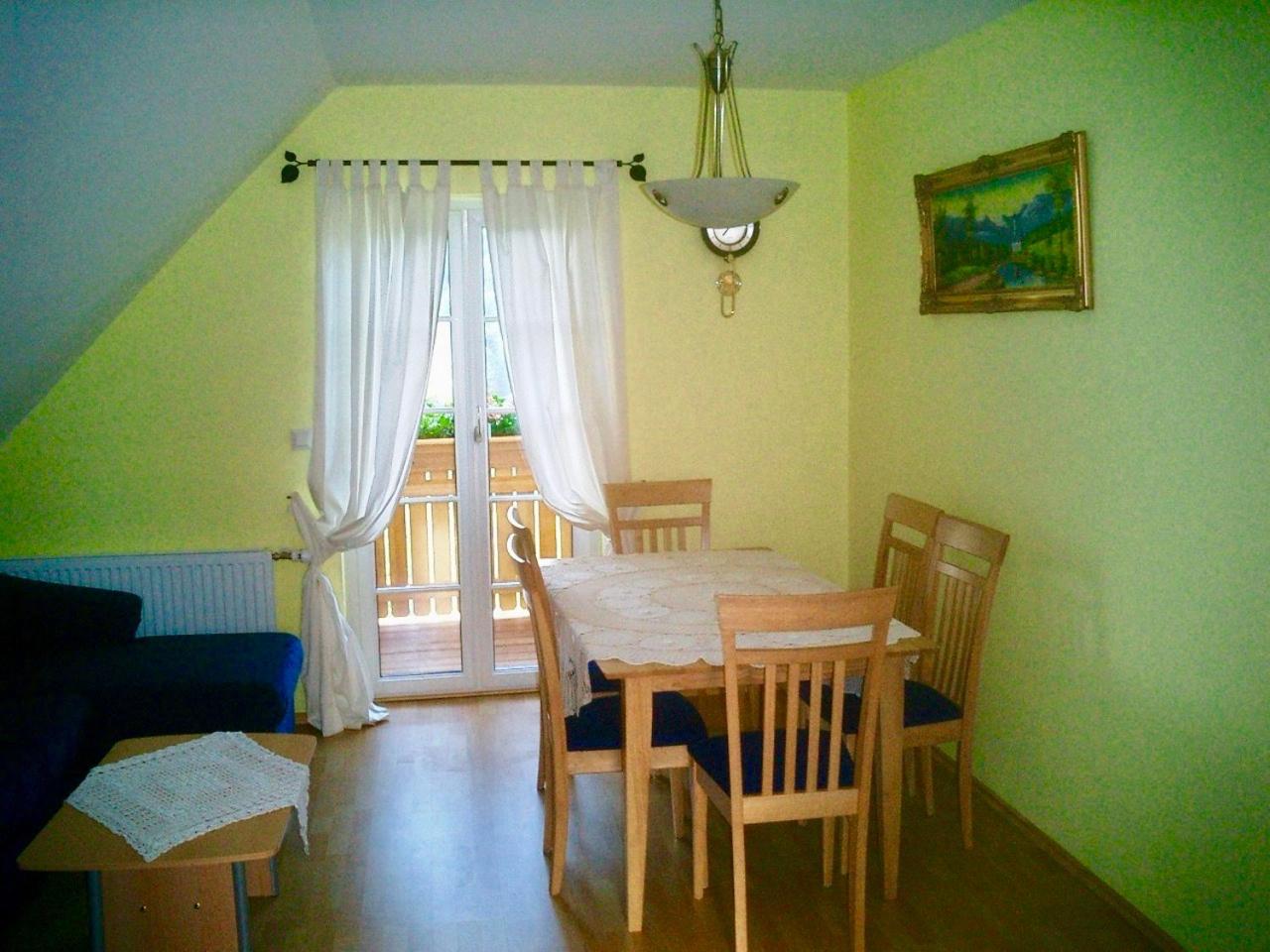 Two-Bedroom Apartment photo 3