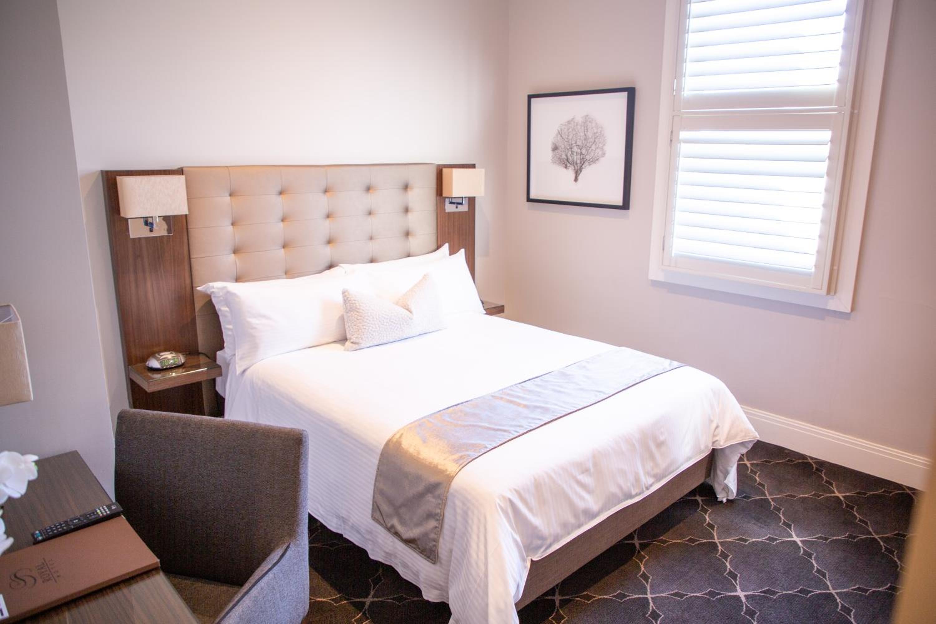 Queen Room