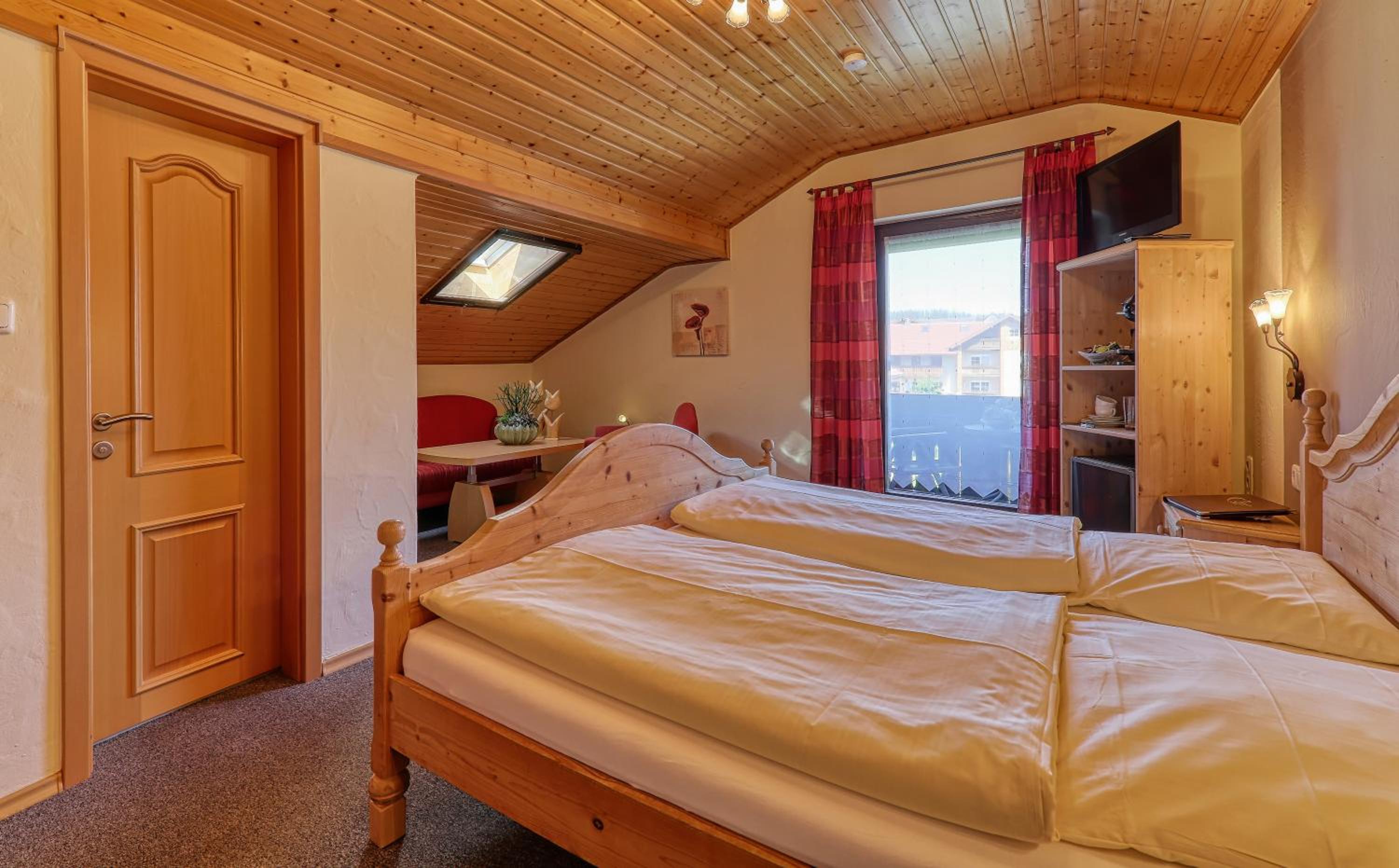 Double Room with Balcony nr. 3 photo 1