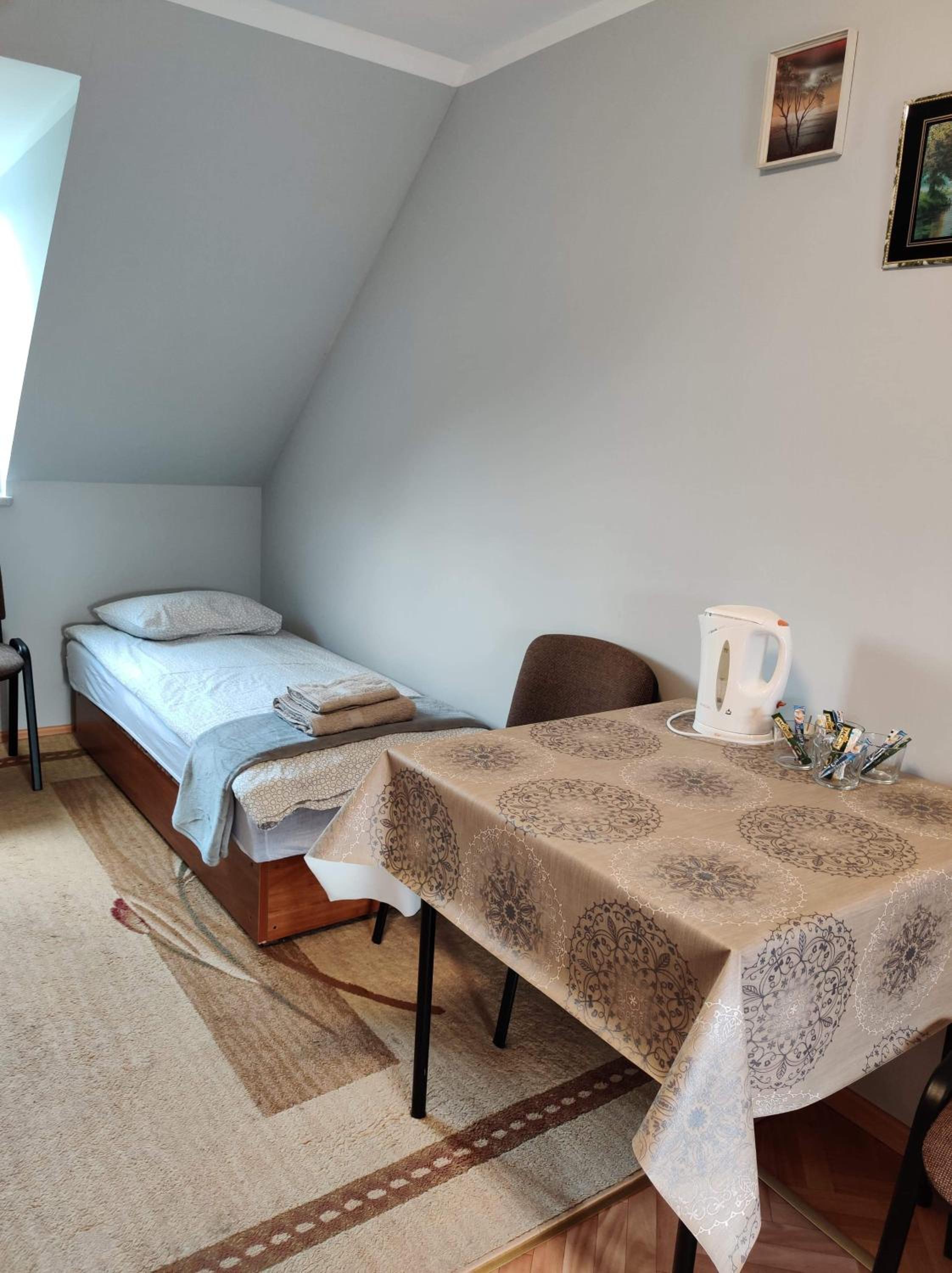 Quadruple Room with Private Bathroom photo 1