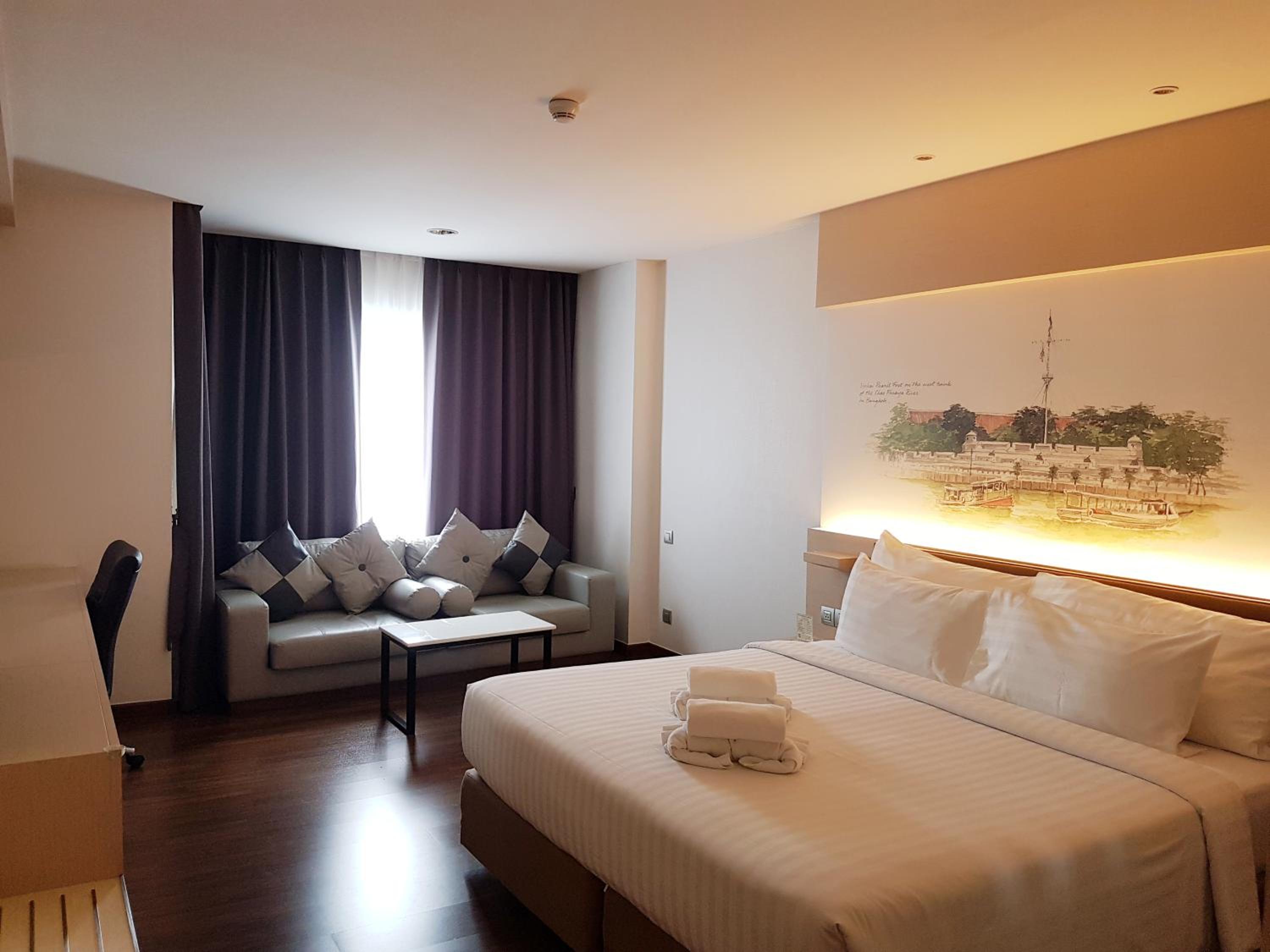 Deluxe Double Room photo 3