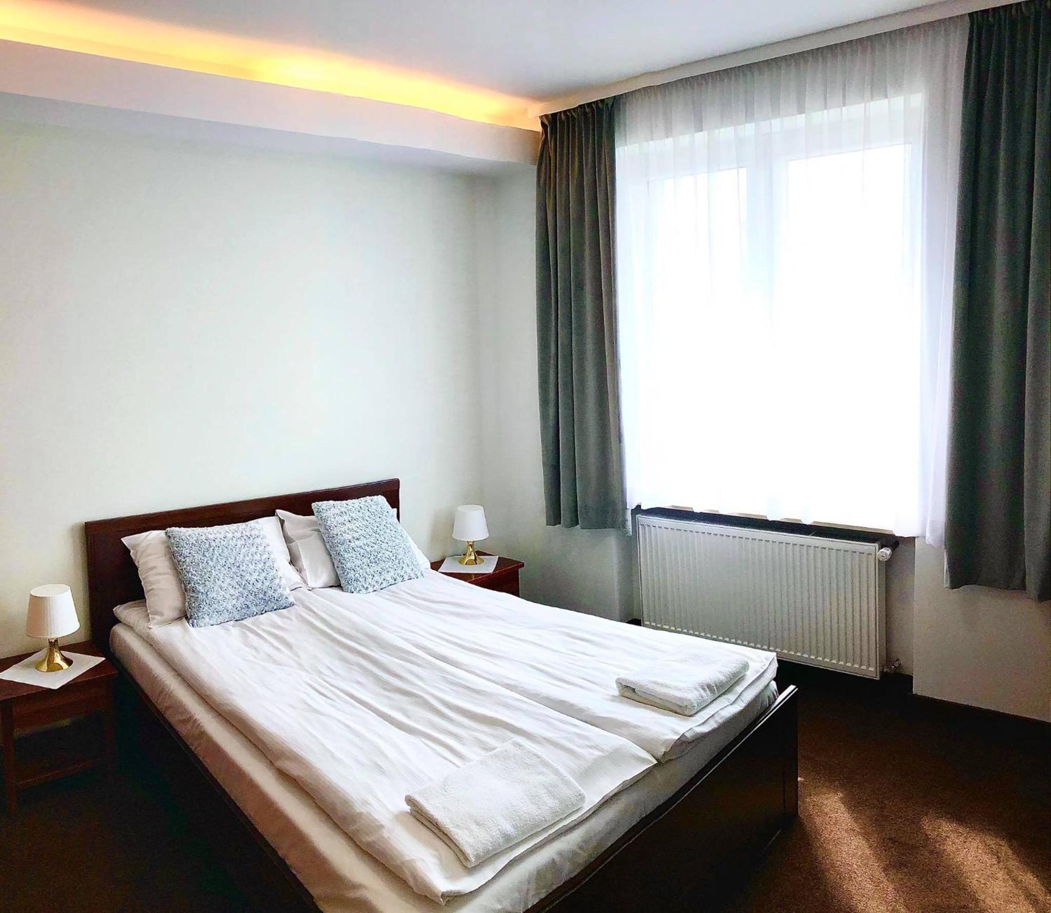 Twin Room - Photo 5