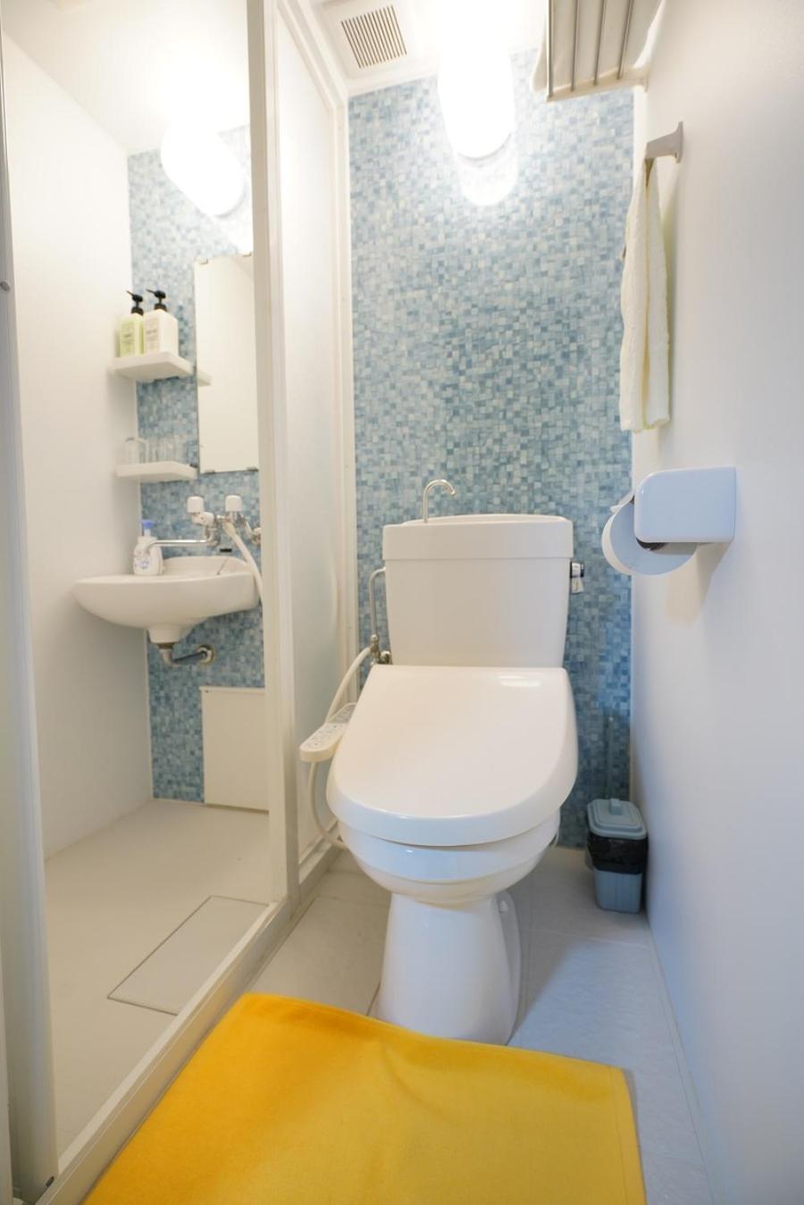 Double Room with Private Bathroom - Photo 6