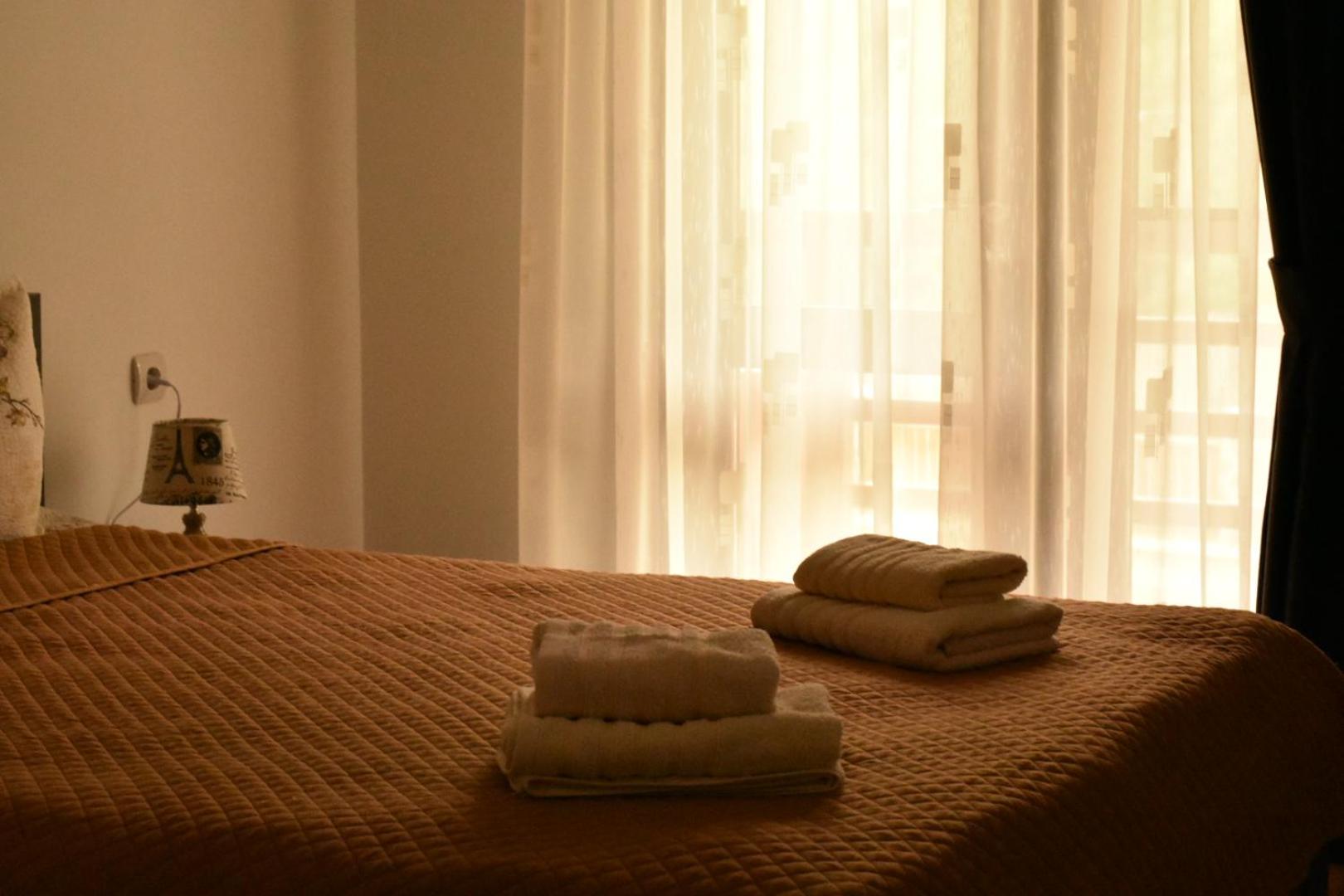 Double Room with Mountain View - Photo 4