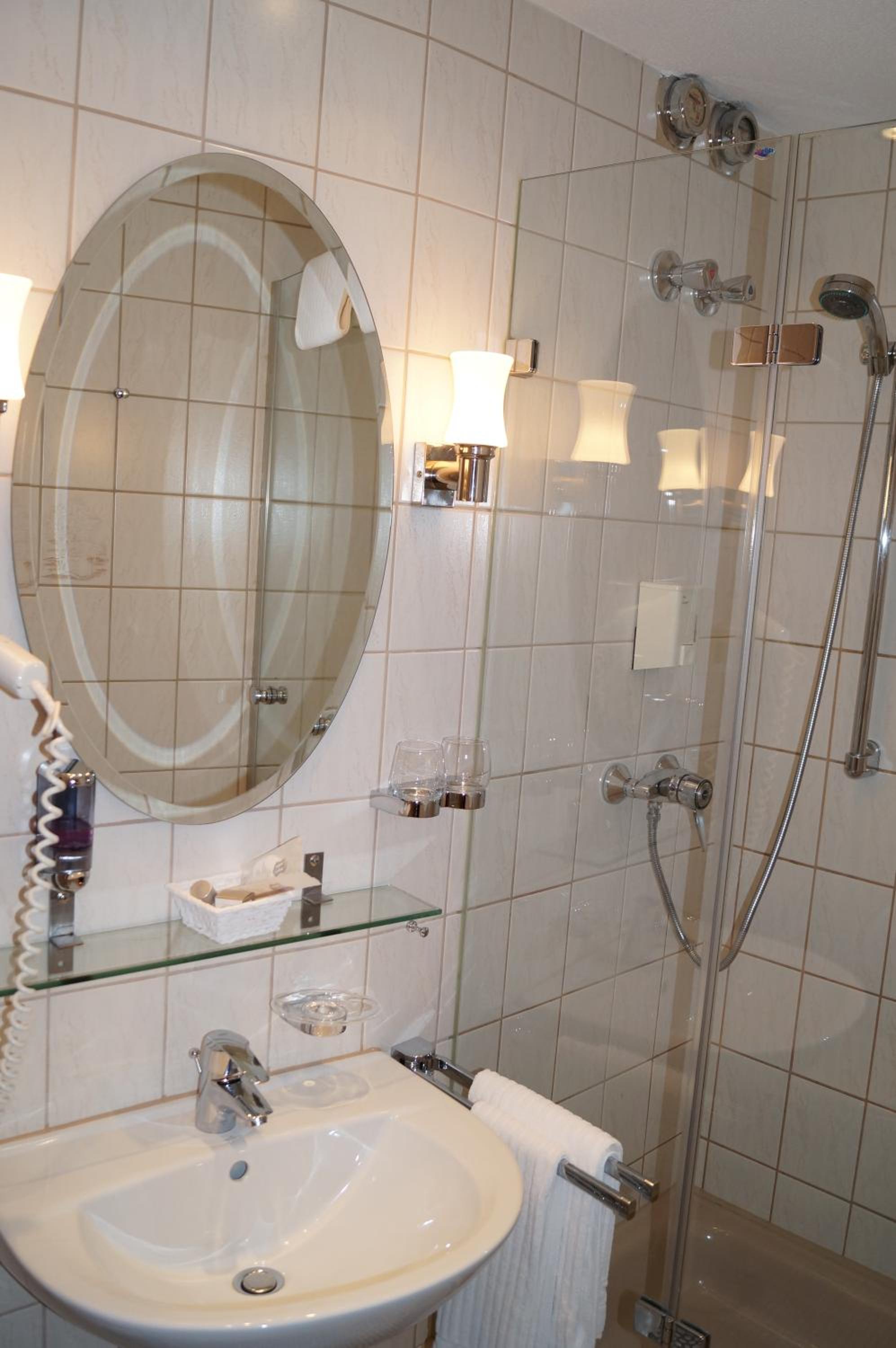 Single Room photo 3