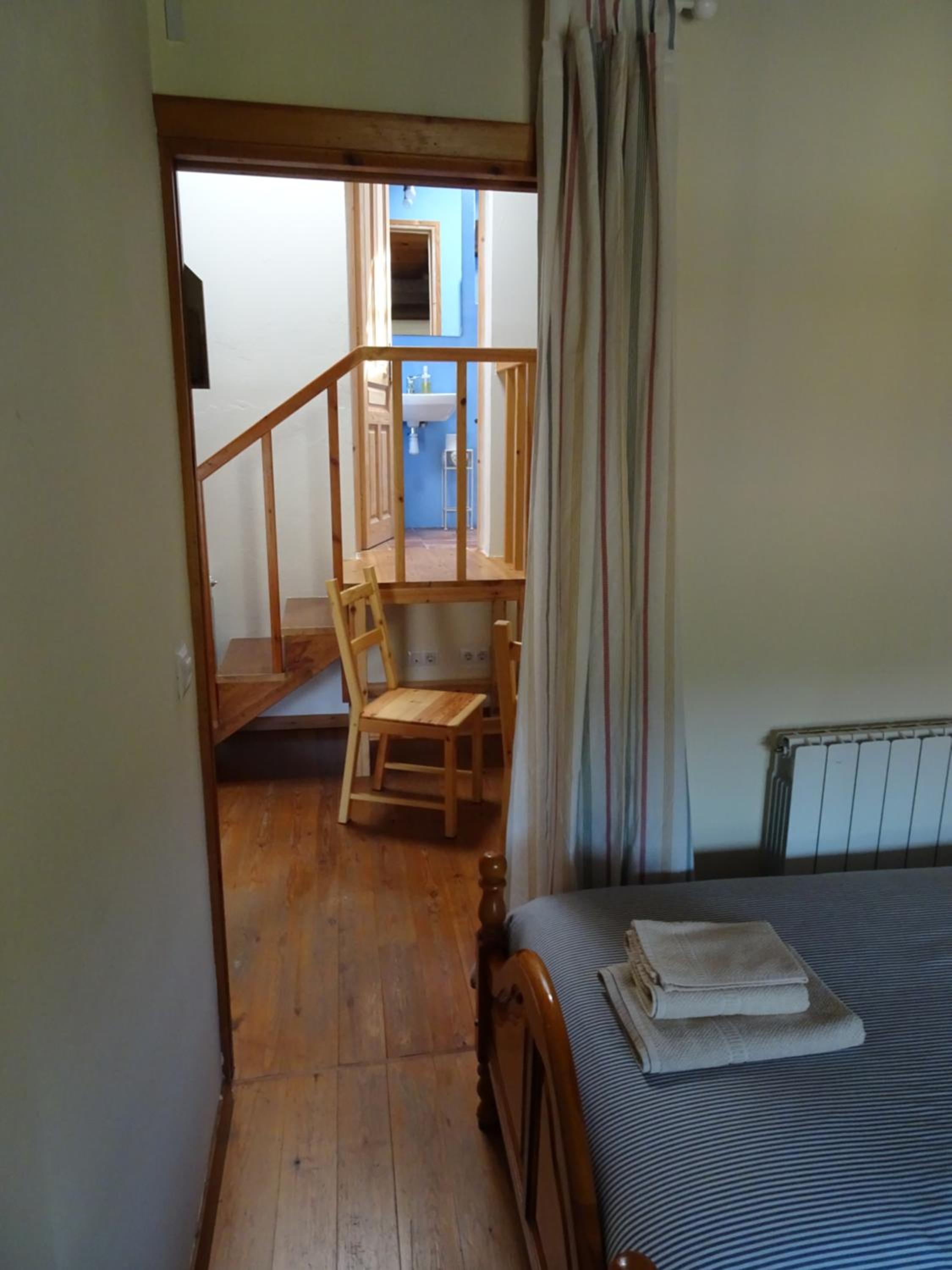 Family Room with Private Bathroom photo 3