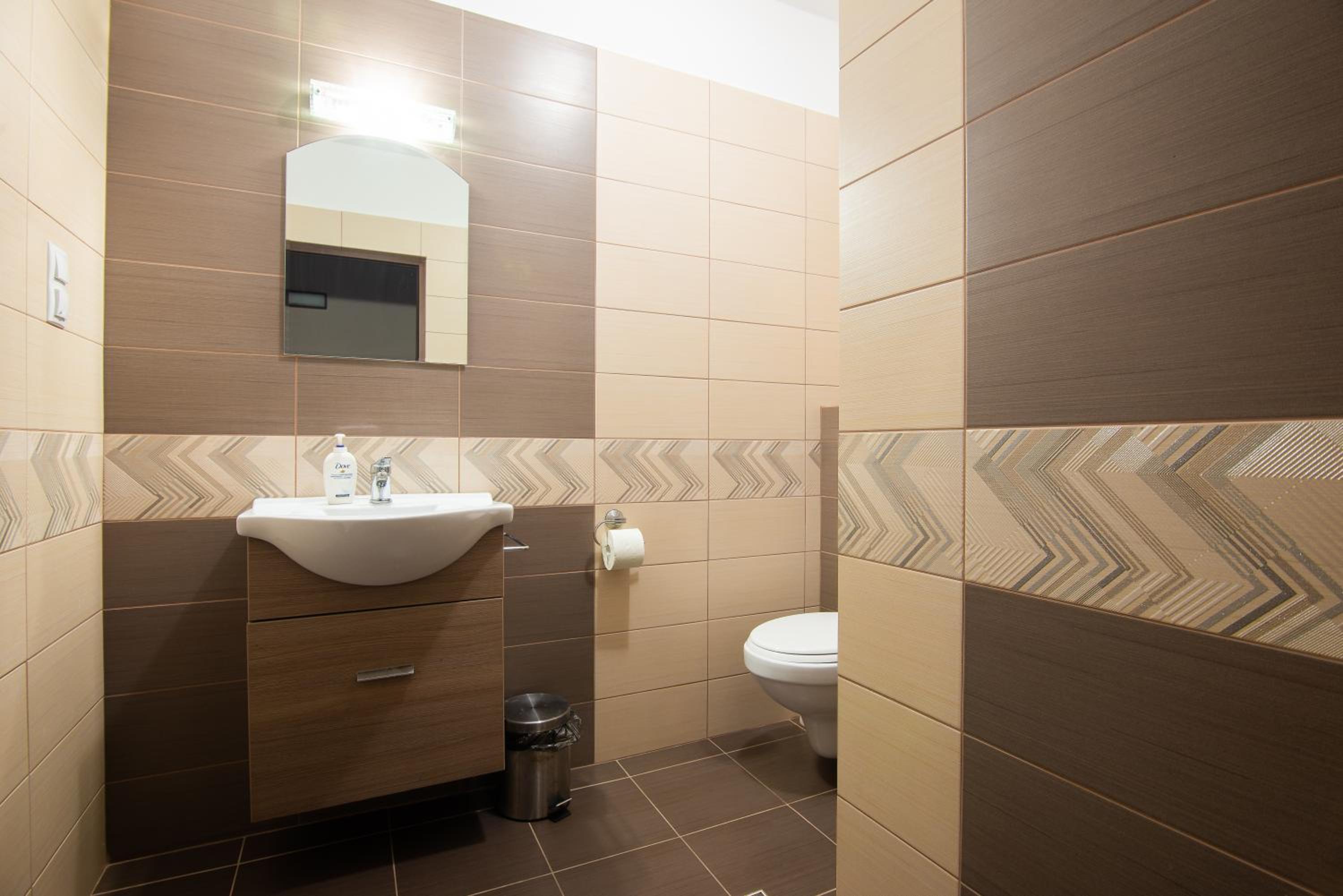 Double Room with Private External Bathroom - Photo 2