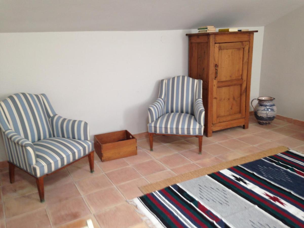 Twin Room - Photo 28