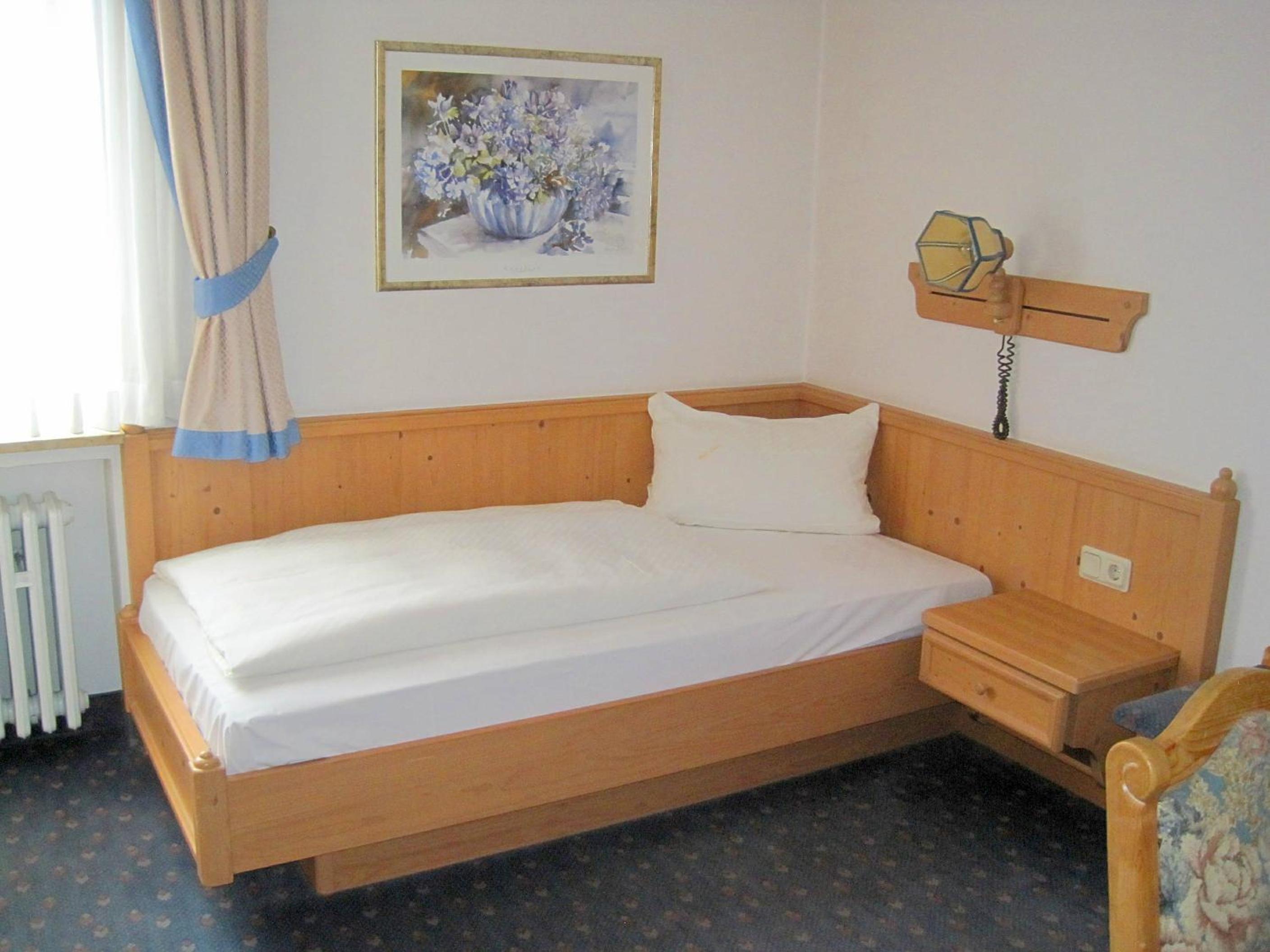 Comfort Single Room