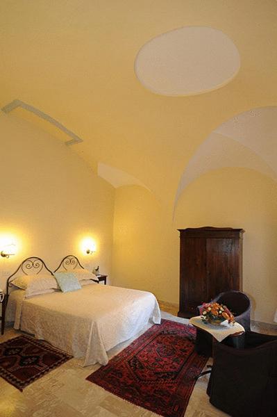 Standard Double or Twin Room - Photo 3