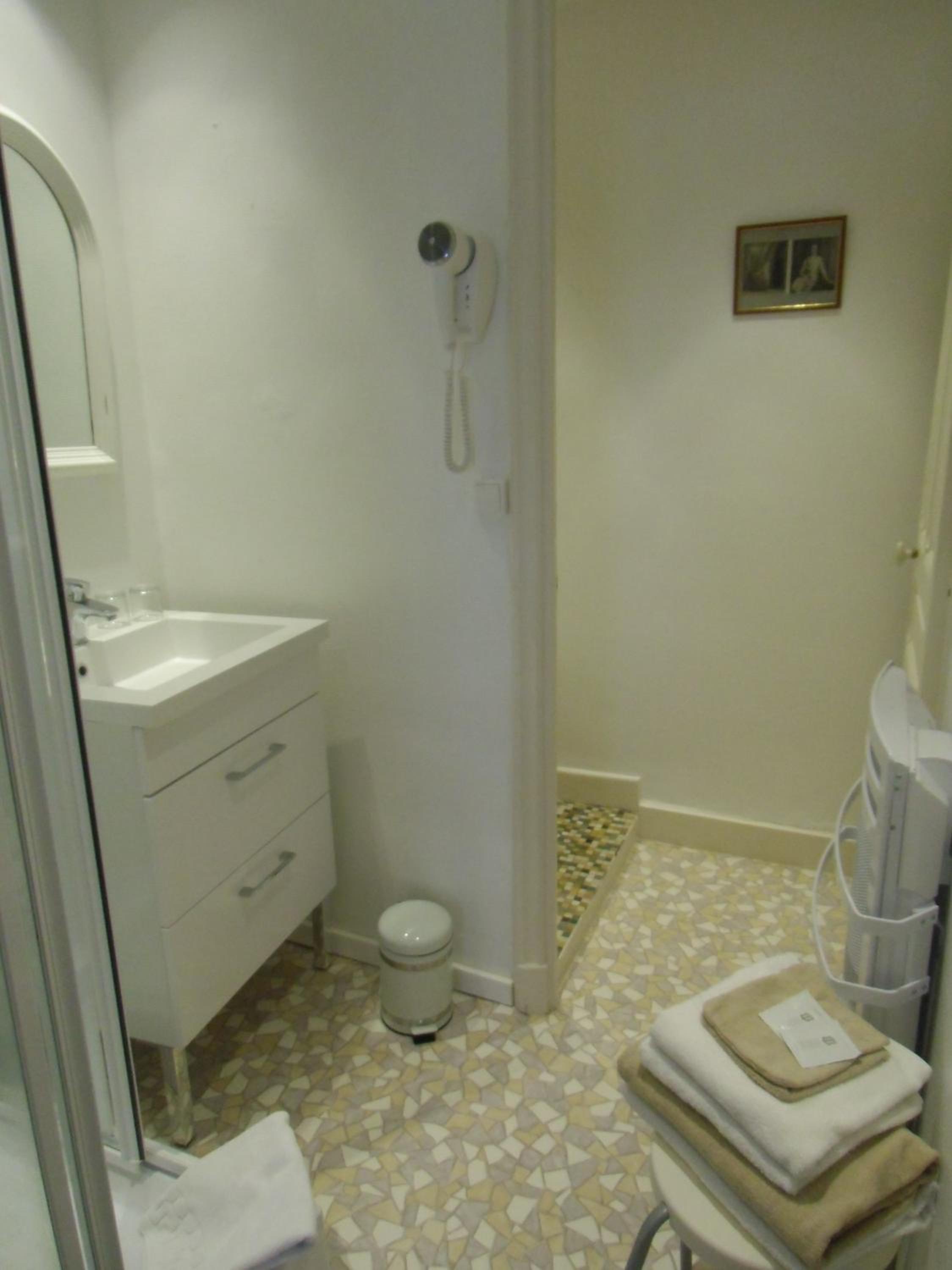 Standard Double Room photo 2