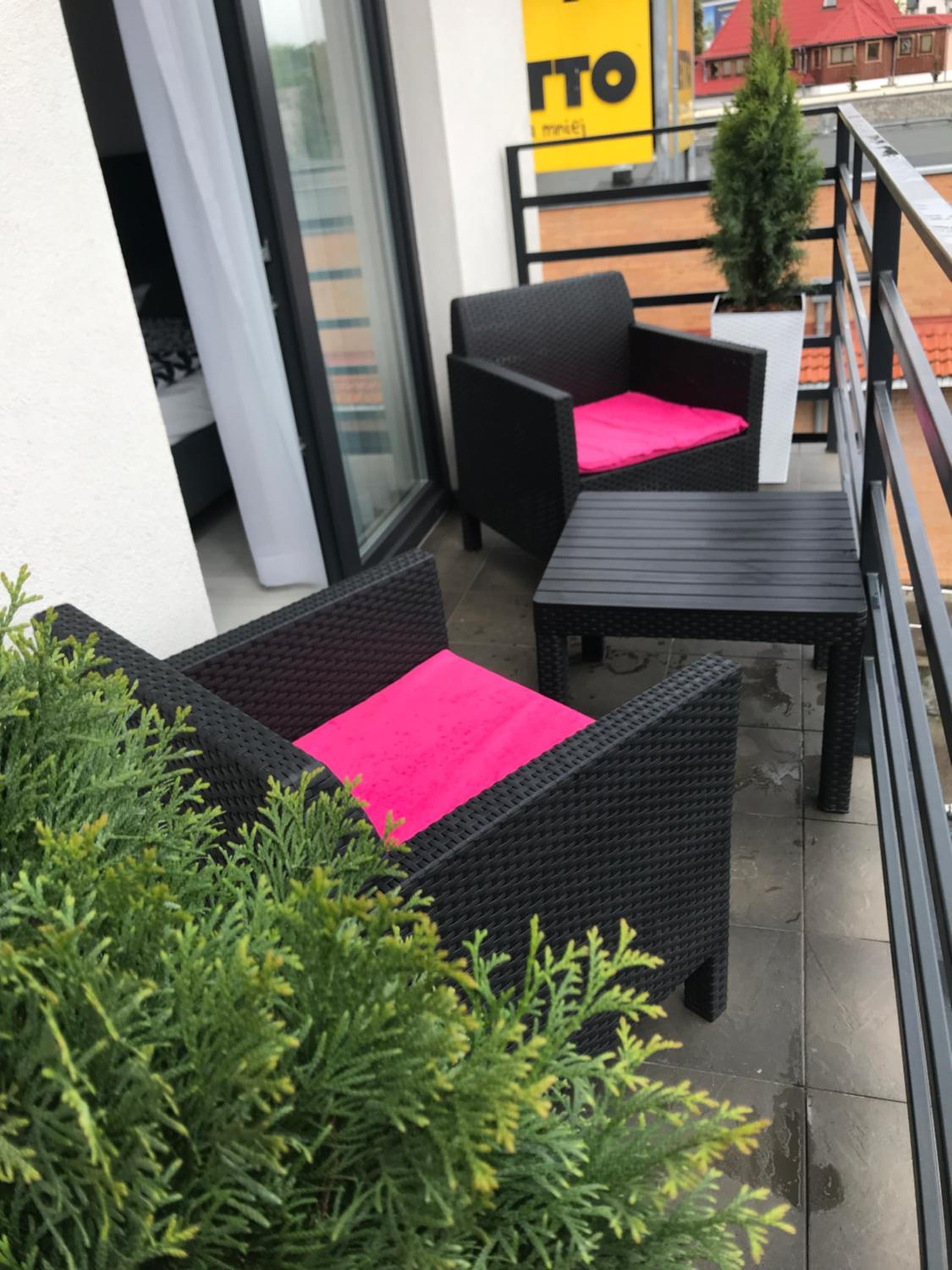 Deluxe Double Room with Balcony photo 2