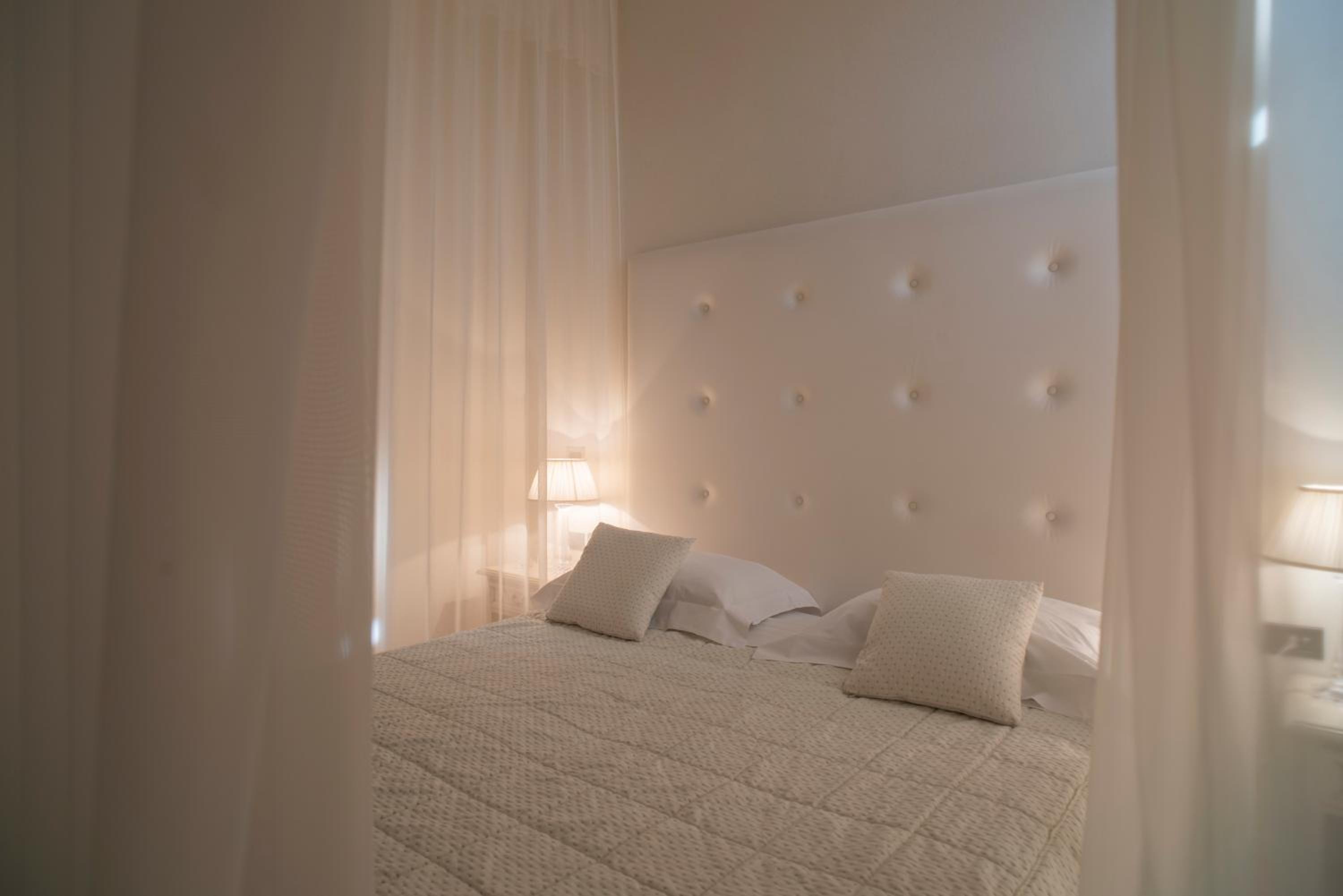 Double or Twin Room (1 Adult) photo 2