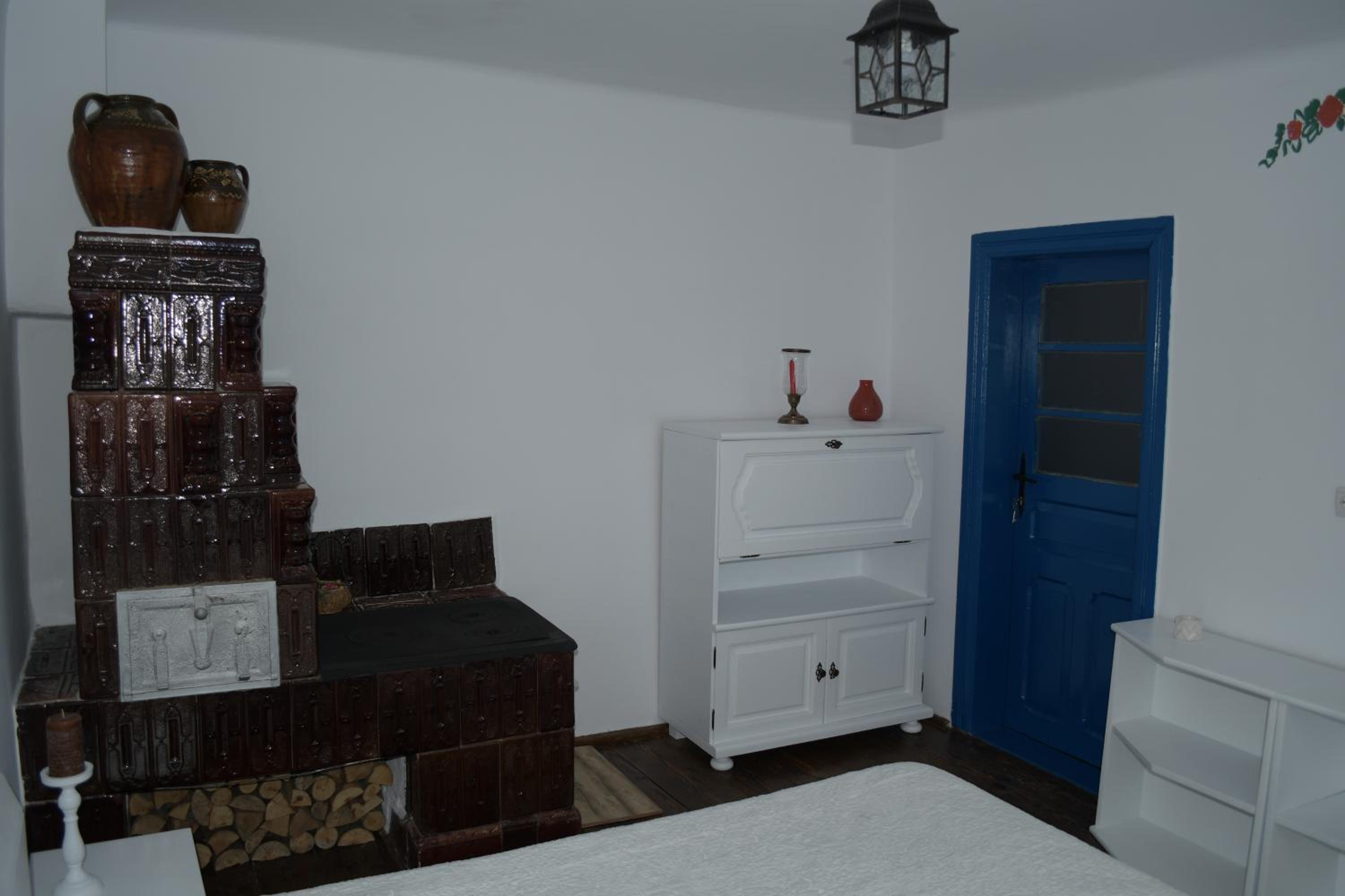 Two-Bedroom House - Photo 94