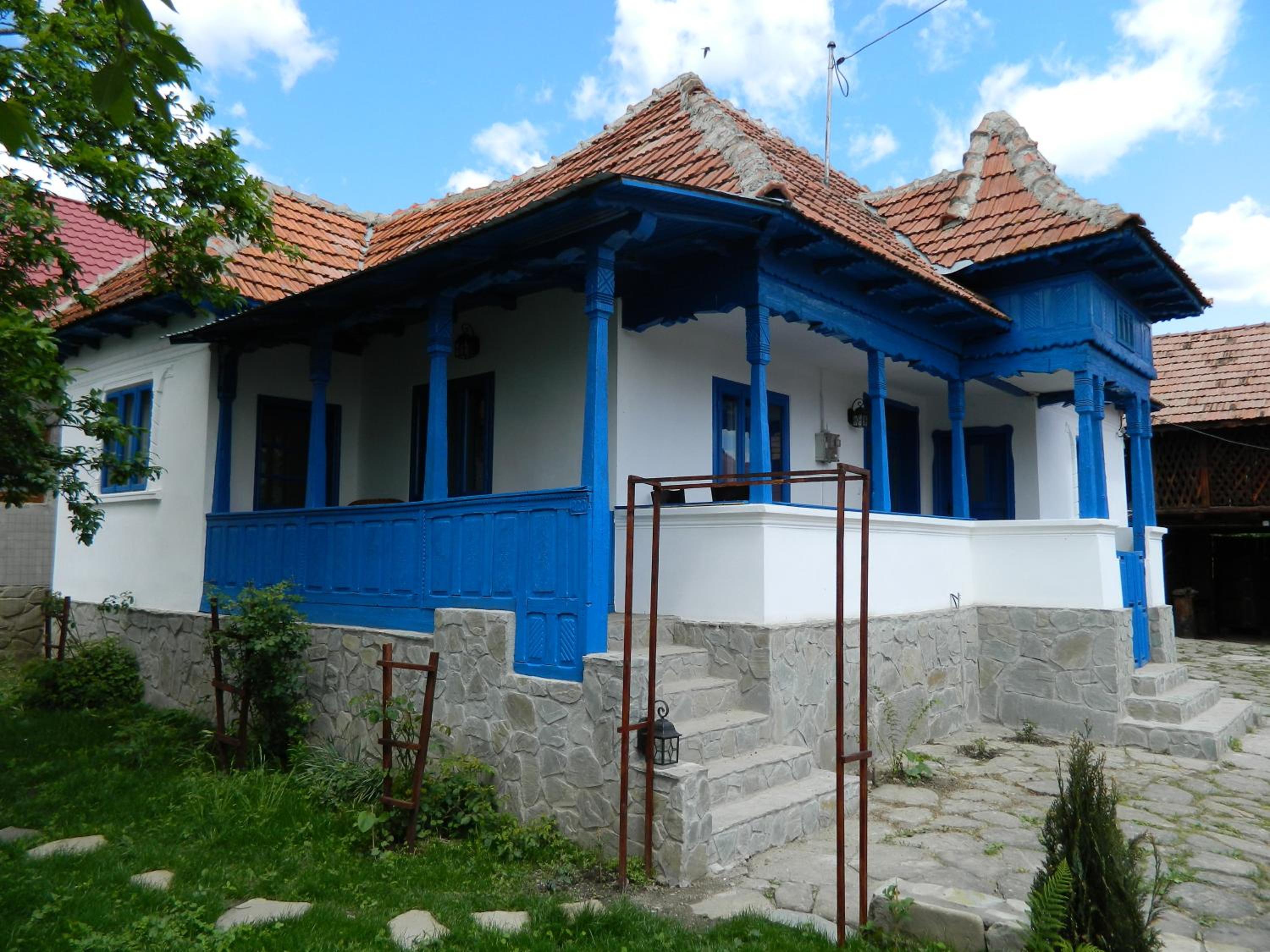 Two-Bedroom House - Photo 92