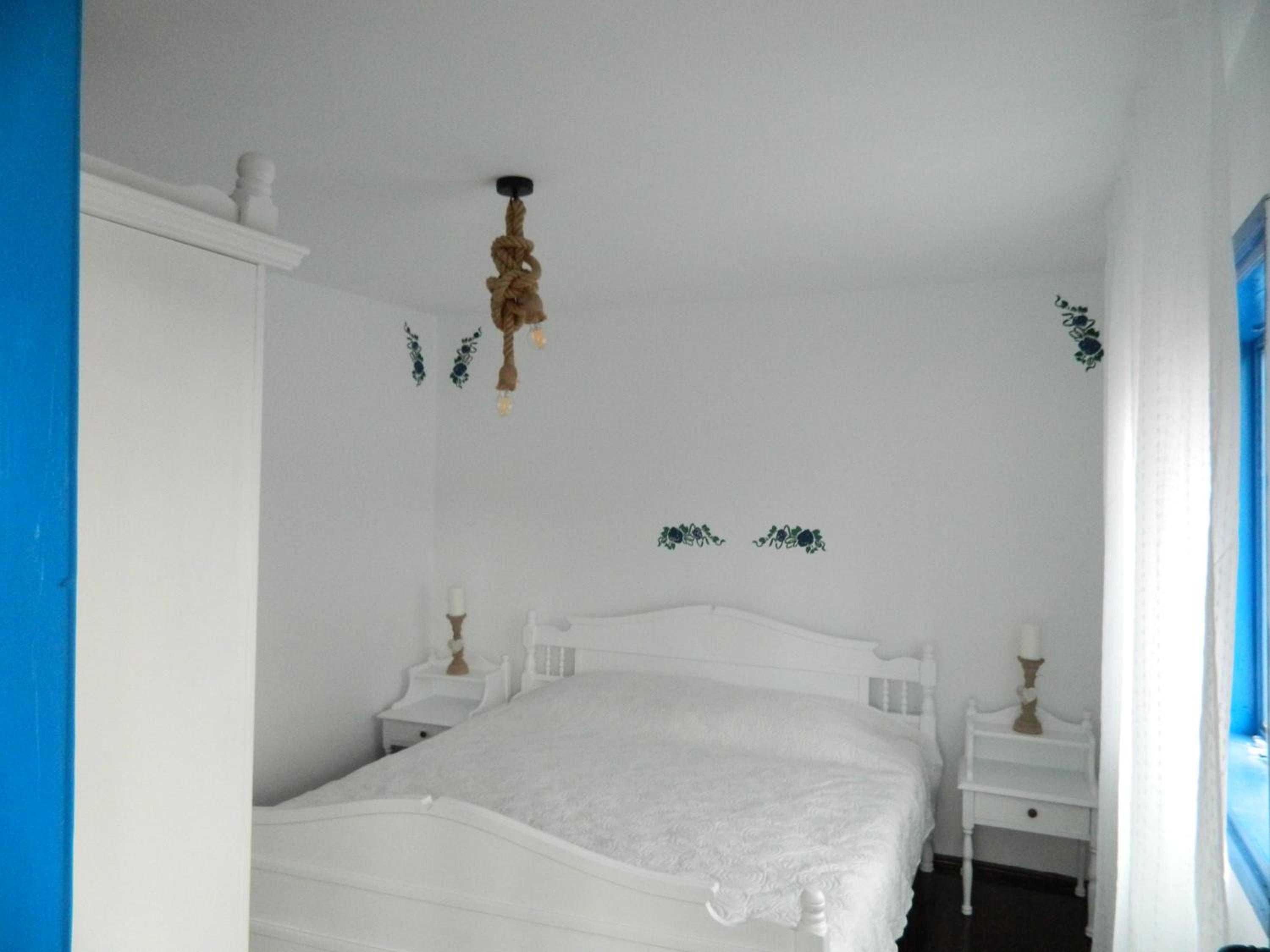 Two-Bedroom House - Photo 85