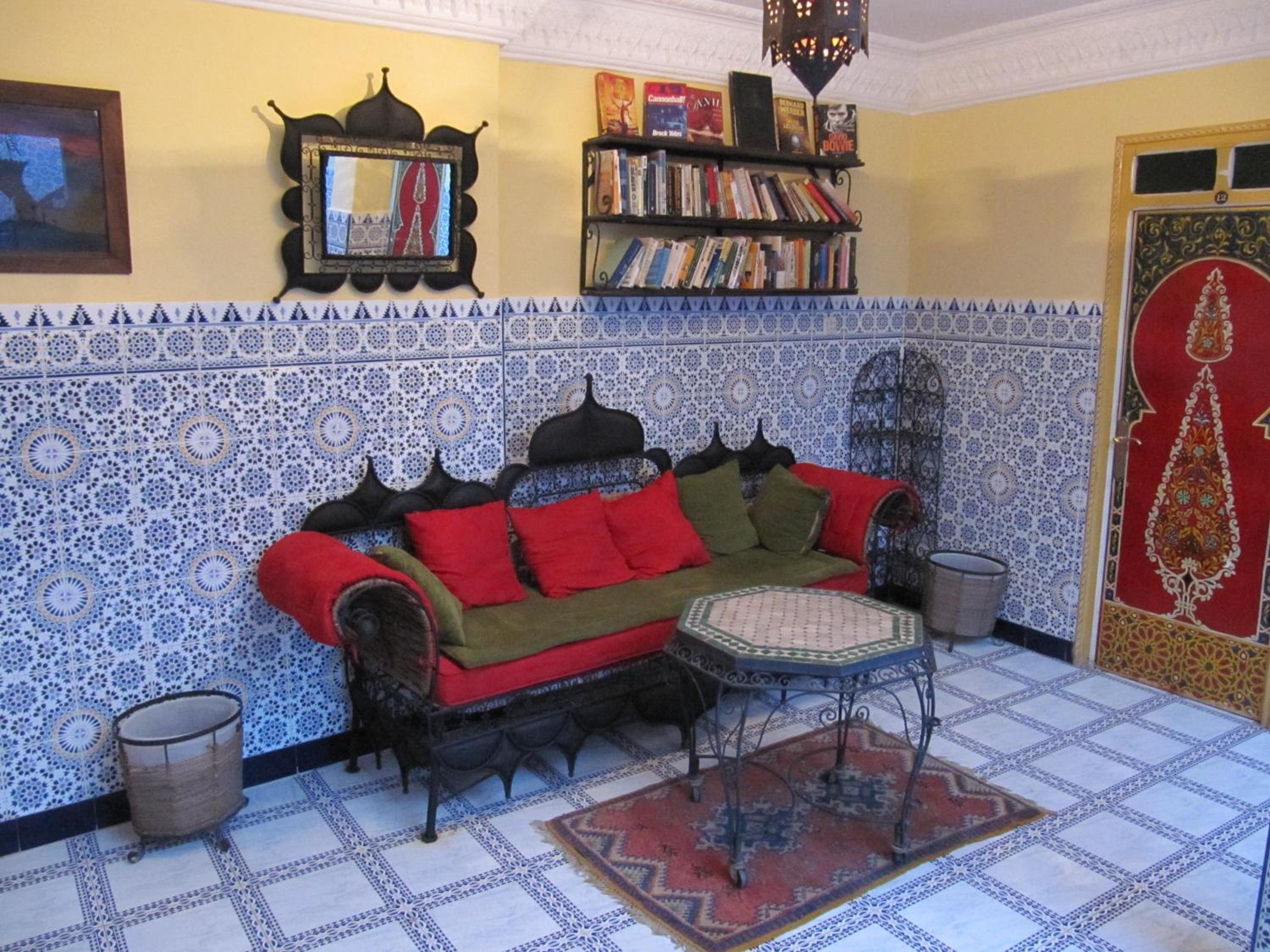 Budget Double Room - Photo 6