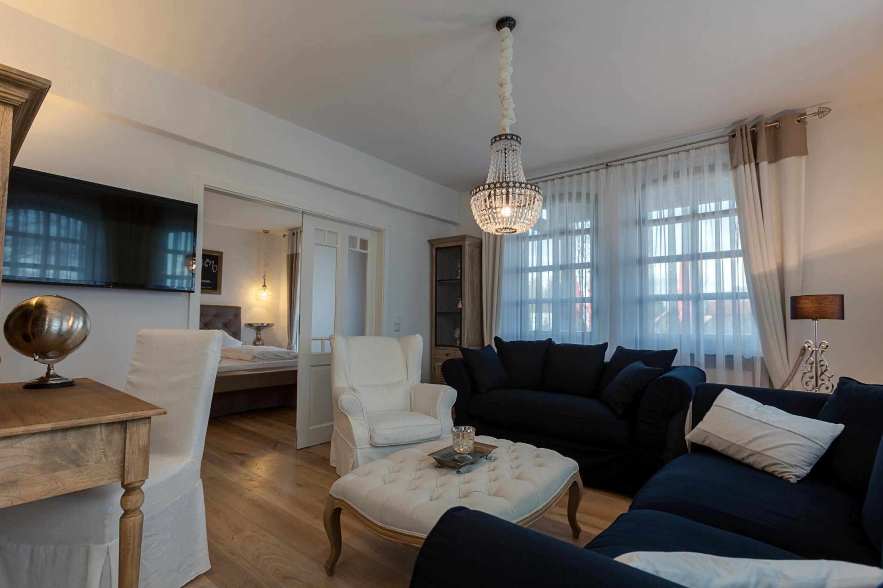 Deluxe Suite (2 Adults) photo 2