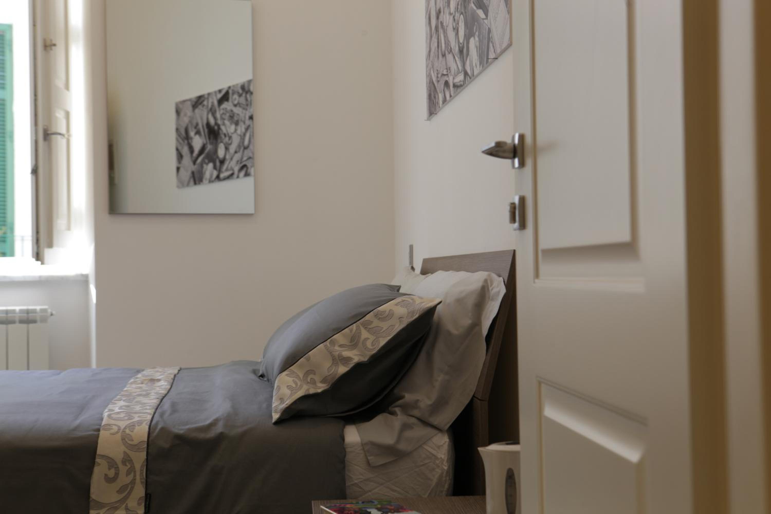 Double Room with Private Bathroom photo 1