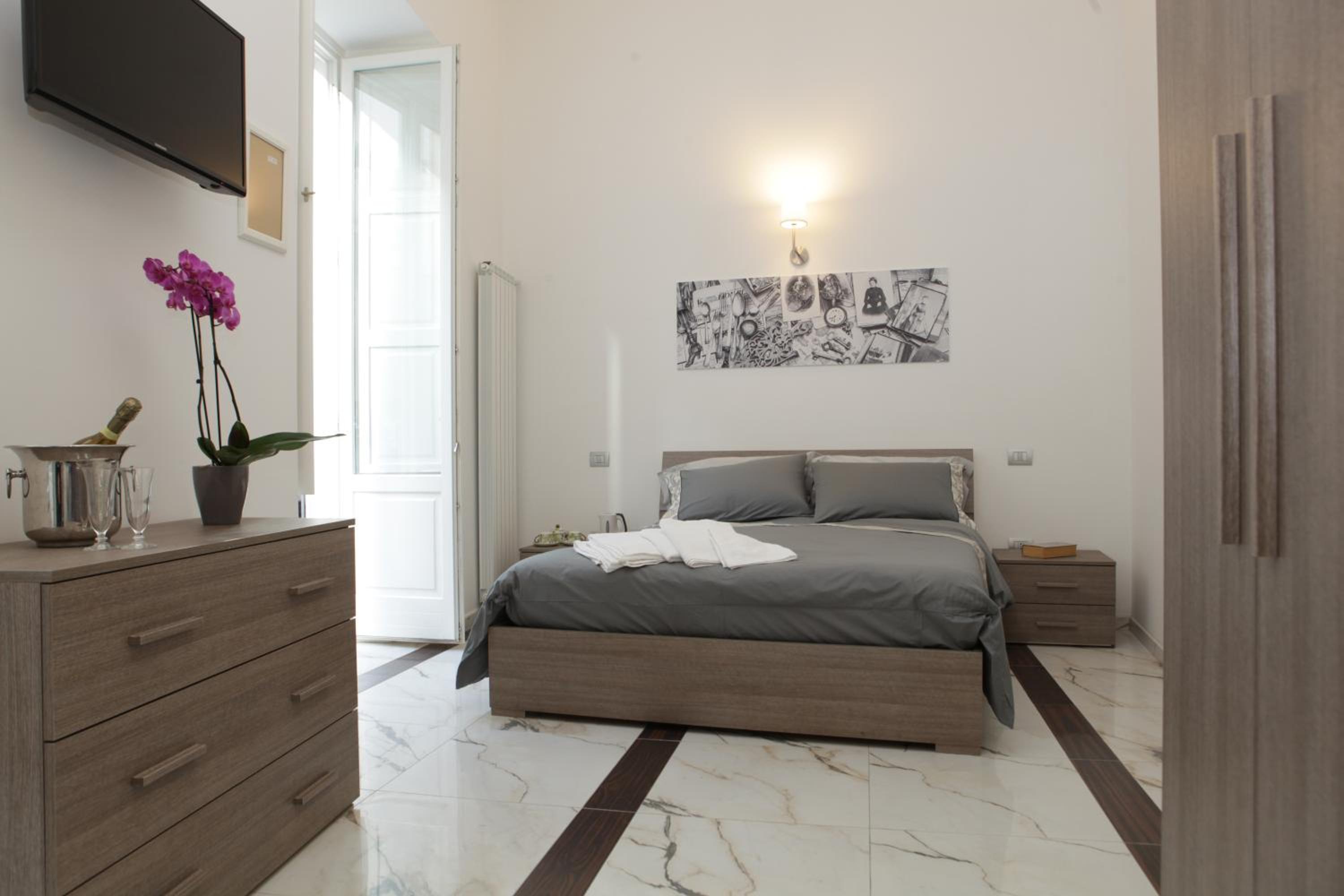 Double Room with Private Bathroom photo 2
