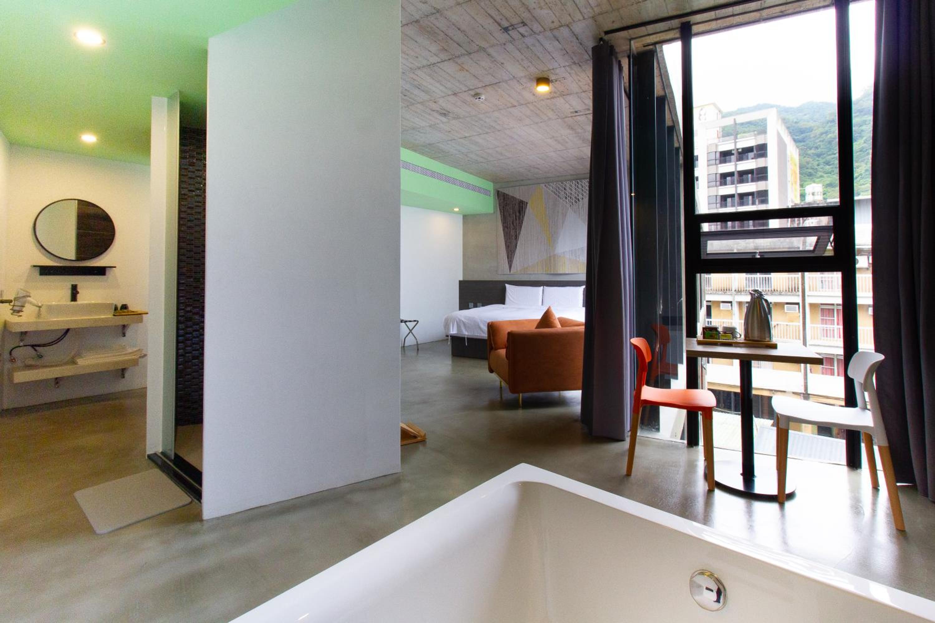 Deluxe Double Room - Photo 2