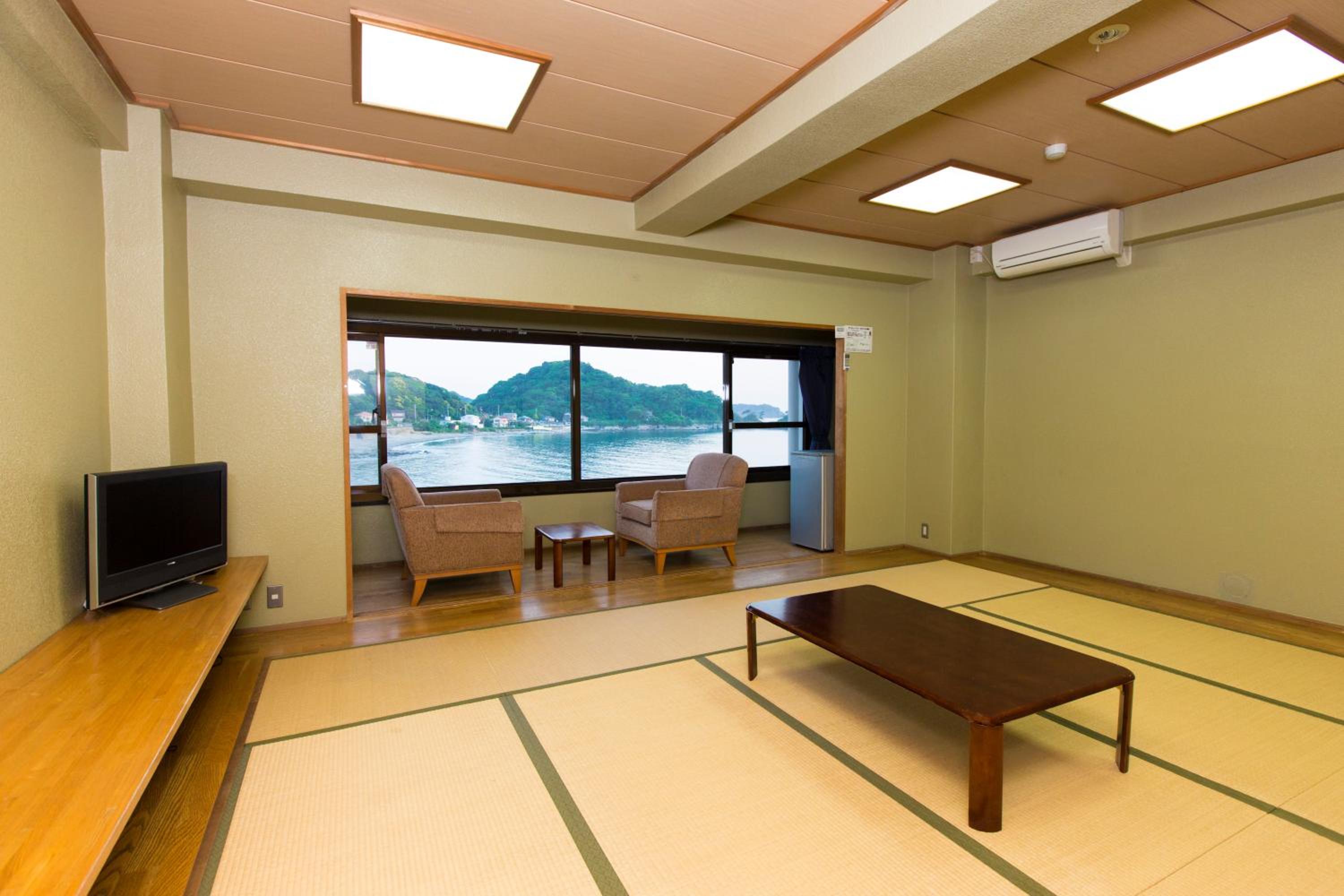 Japanese-Style Room photo 2