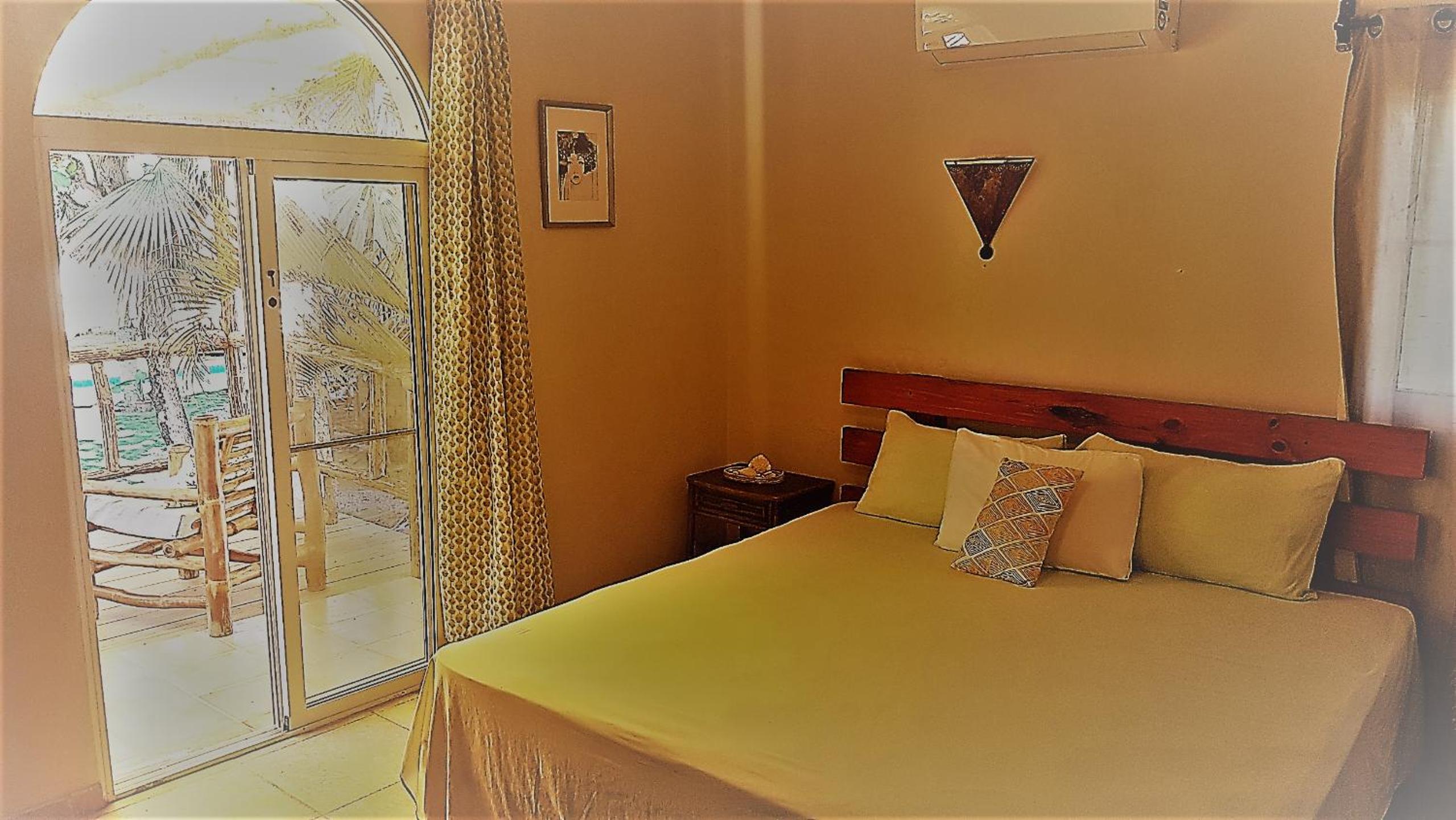 Deluxe Double Room With Balcony And Sea View-Air Conditioned photo 1