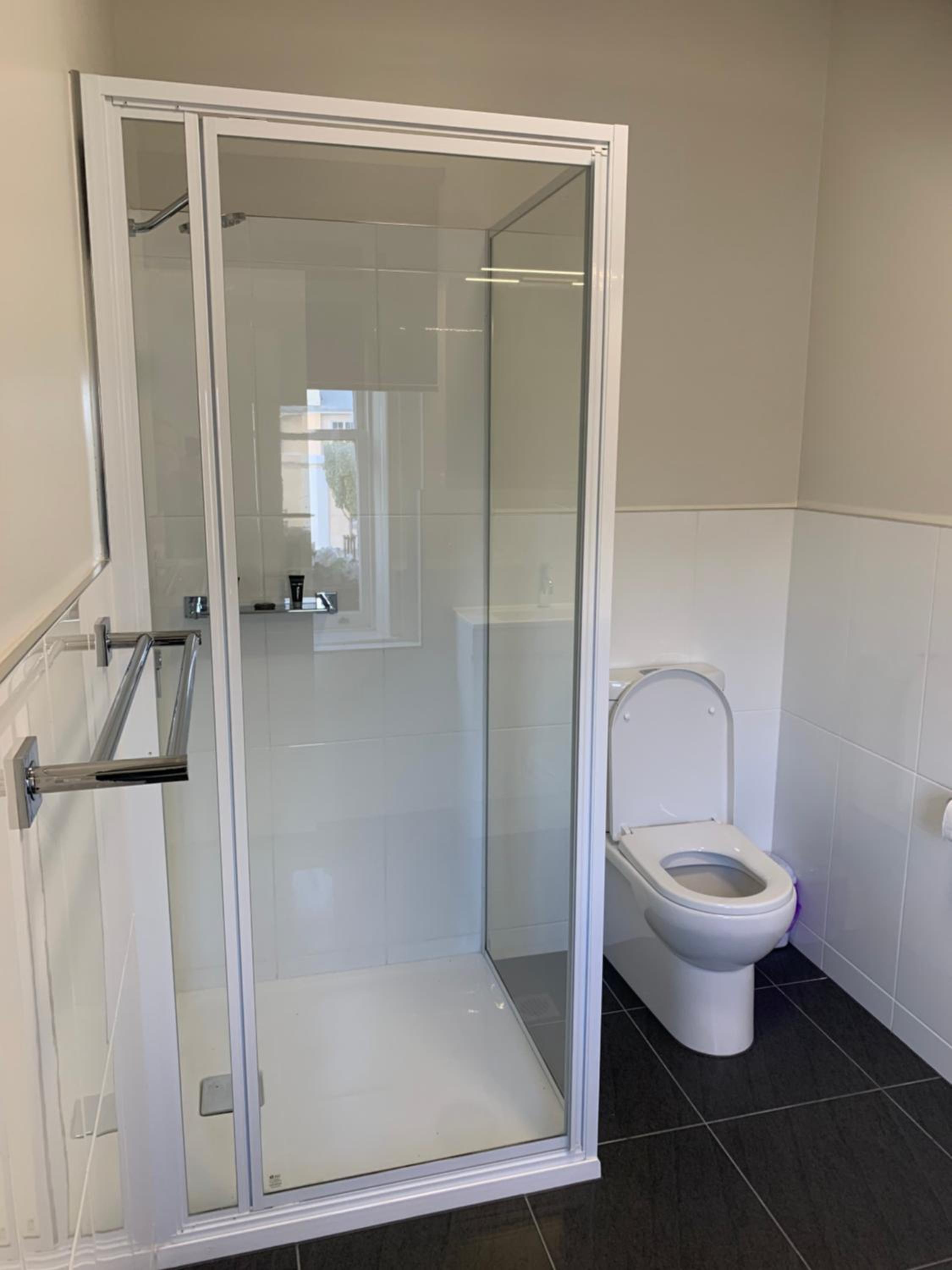 Deluxe Suite - Photo 2