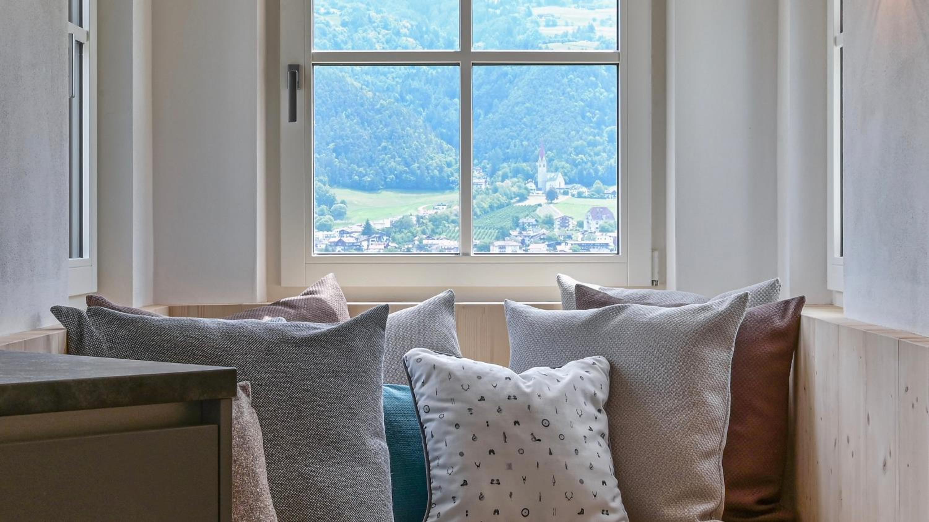 Apartment with Mountain View - Photo 33