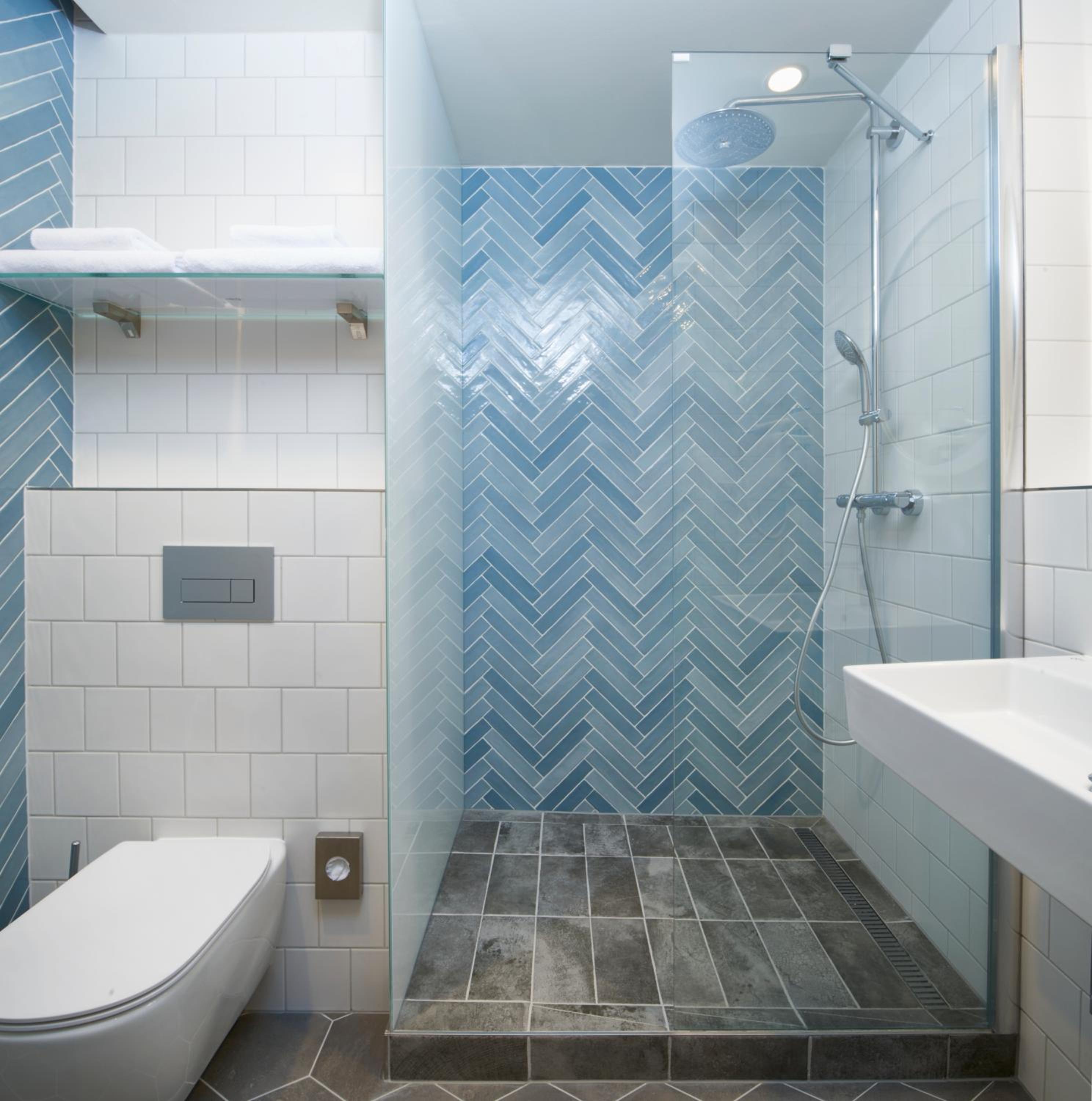 Deluxe Double or Twin Room - Photo 2