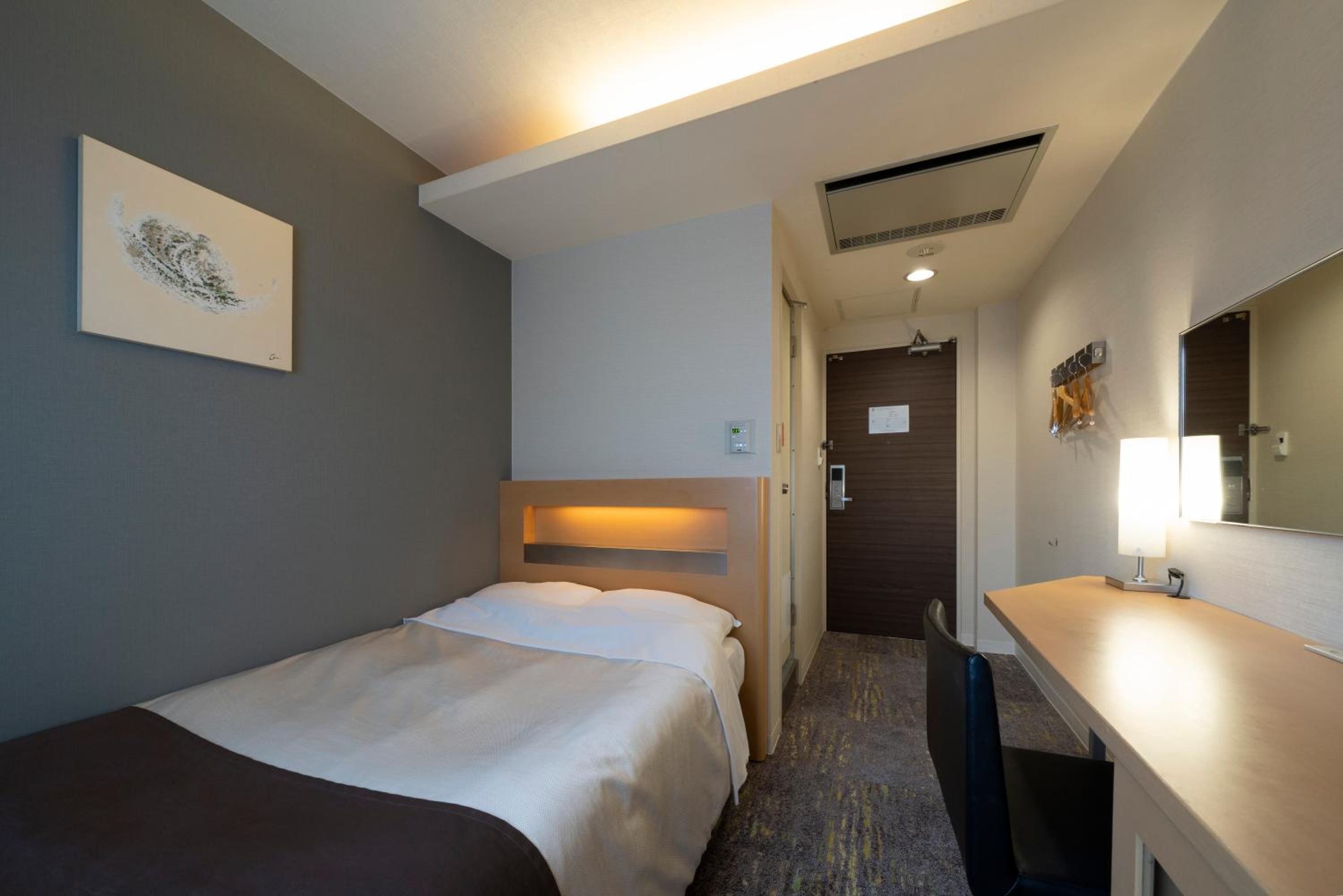 Economy Single Room - Smoking
