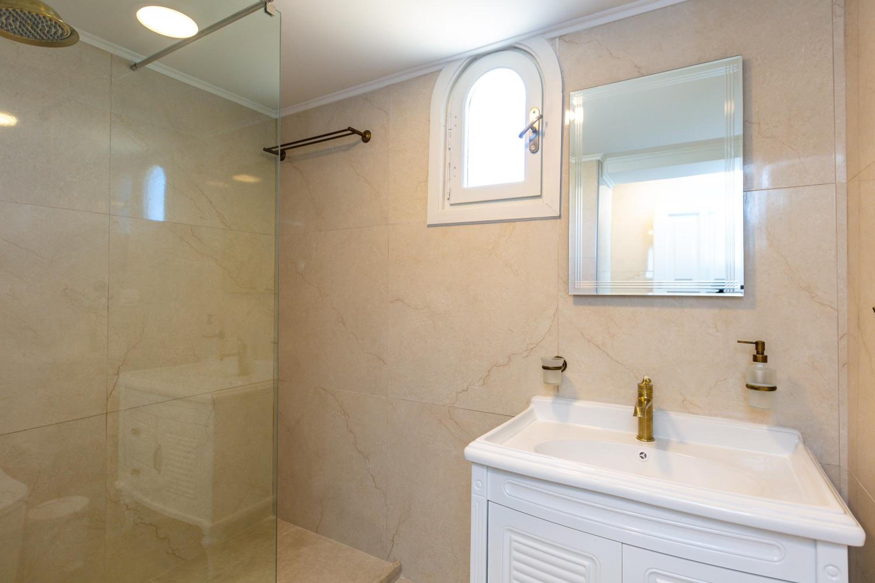 Junior Suite - Ground Level - Photo 6
