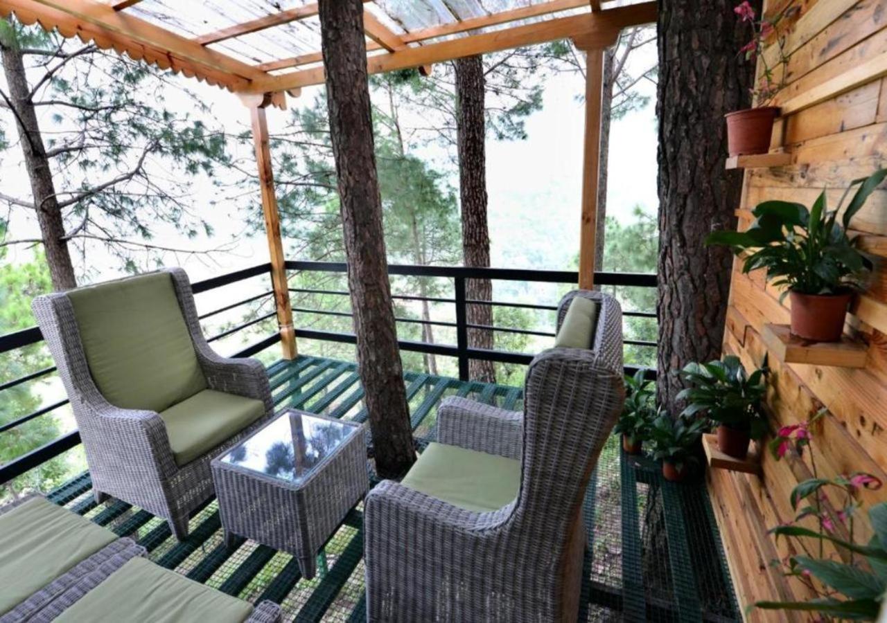 Double Room with Mountain View - Photo 5