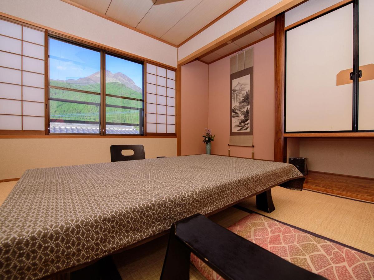 Japanese-Style Room with Mountain View - Non-Smoking photo 1