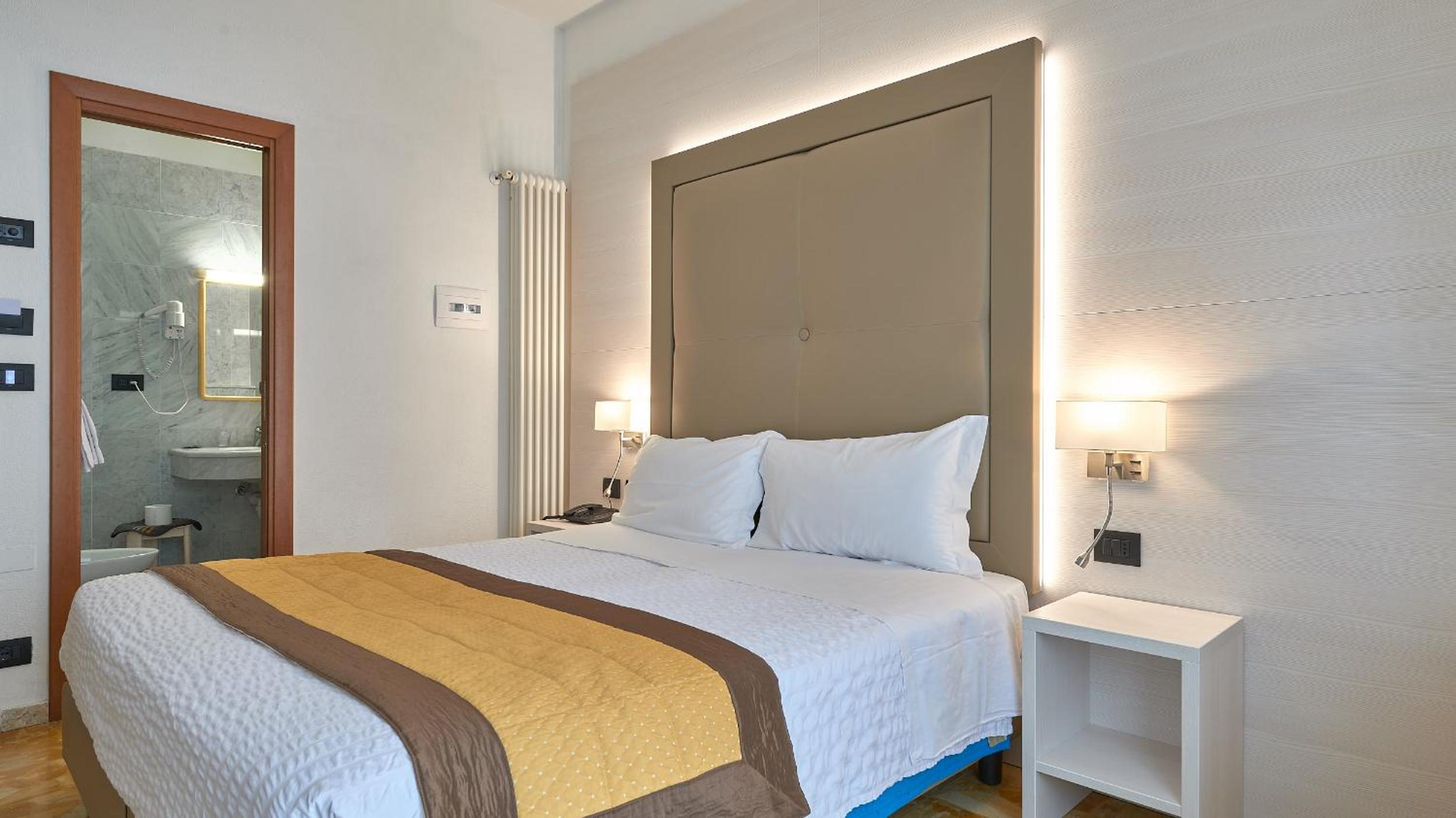 Superior Double Room photo 1