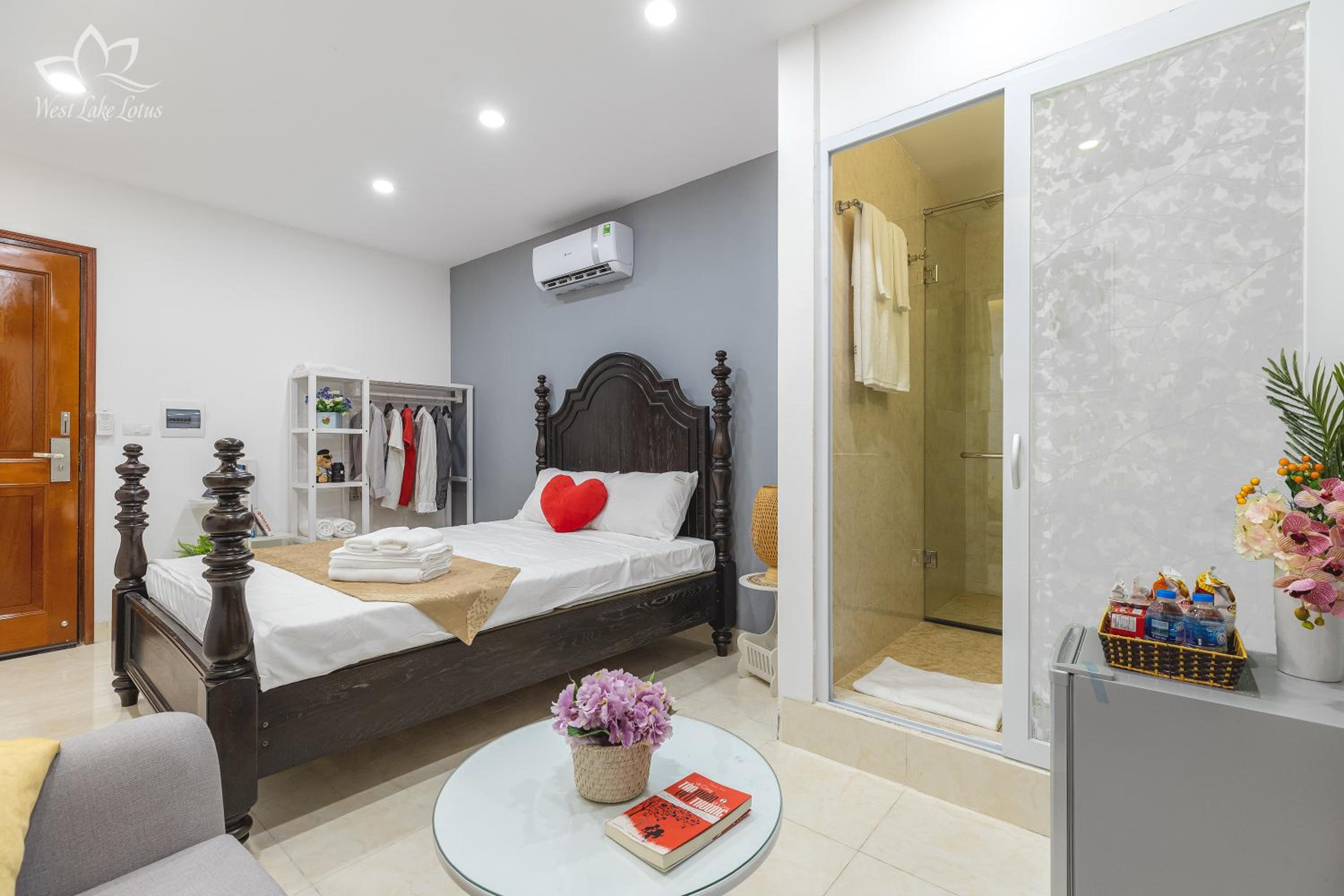 Double Room with Lake View