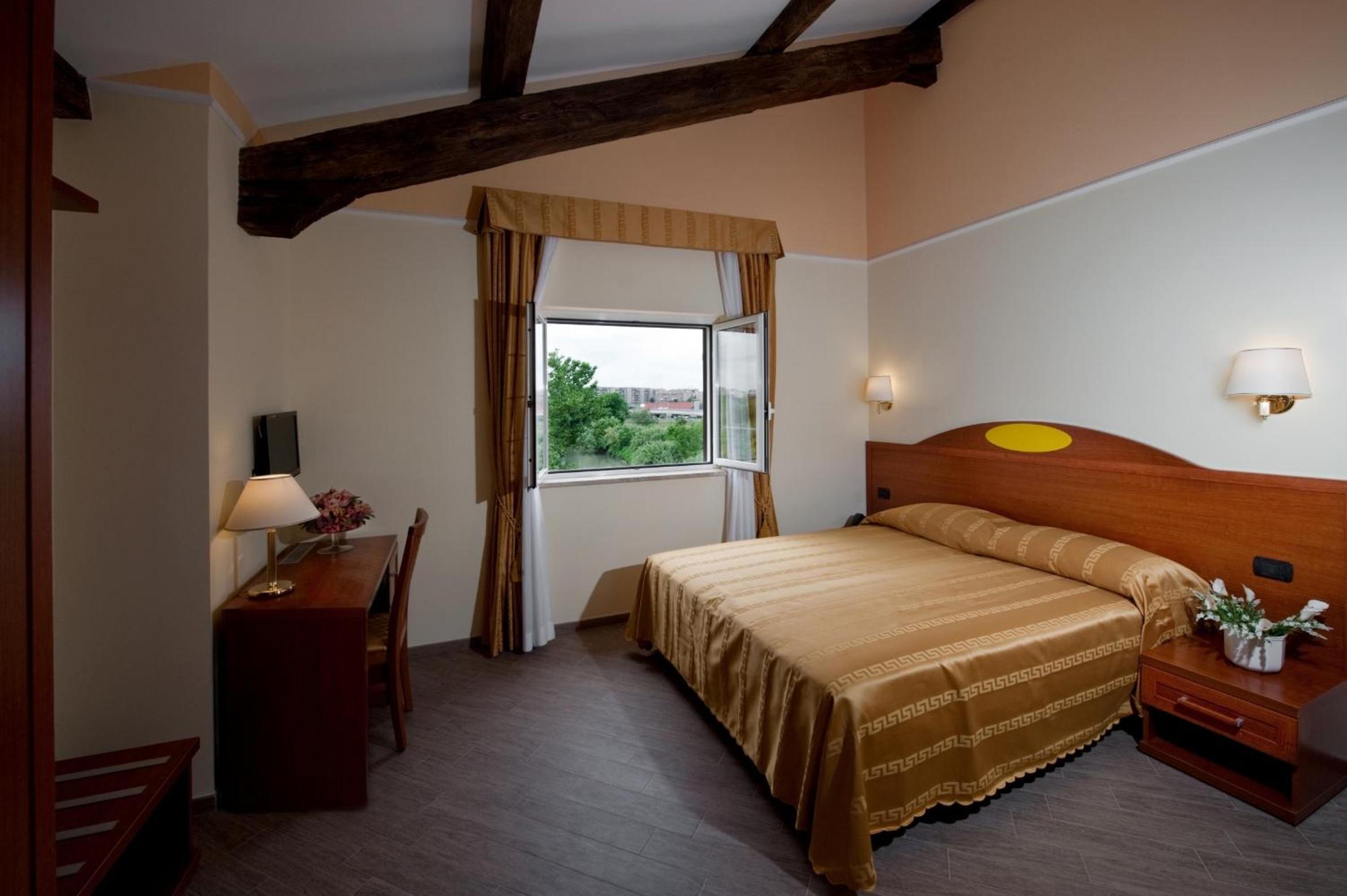 Triple Room photo 3
