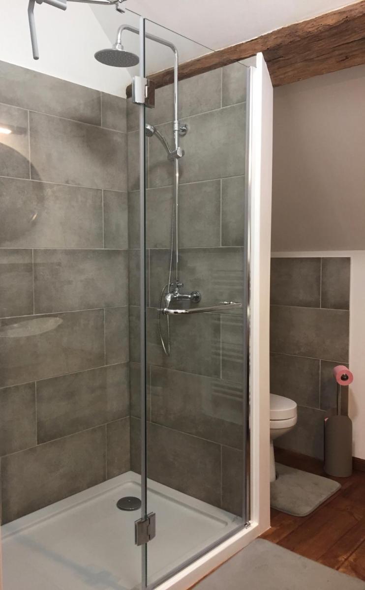 Deluxe Double Room with Extra Bed - Photo 13