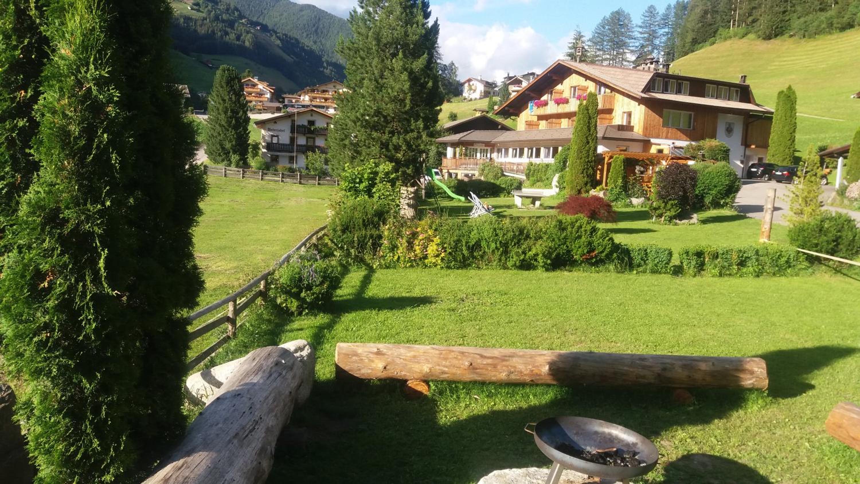 Double Room with Balcony (2 Adults + 1 Child) photo 2