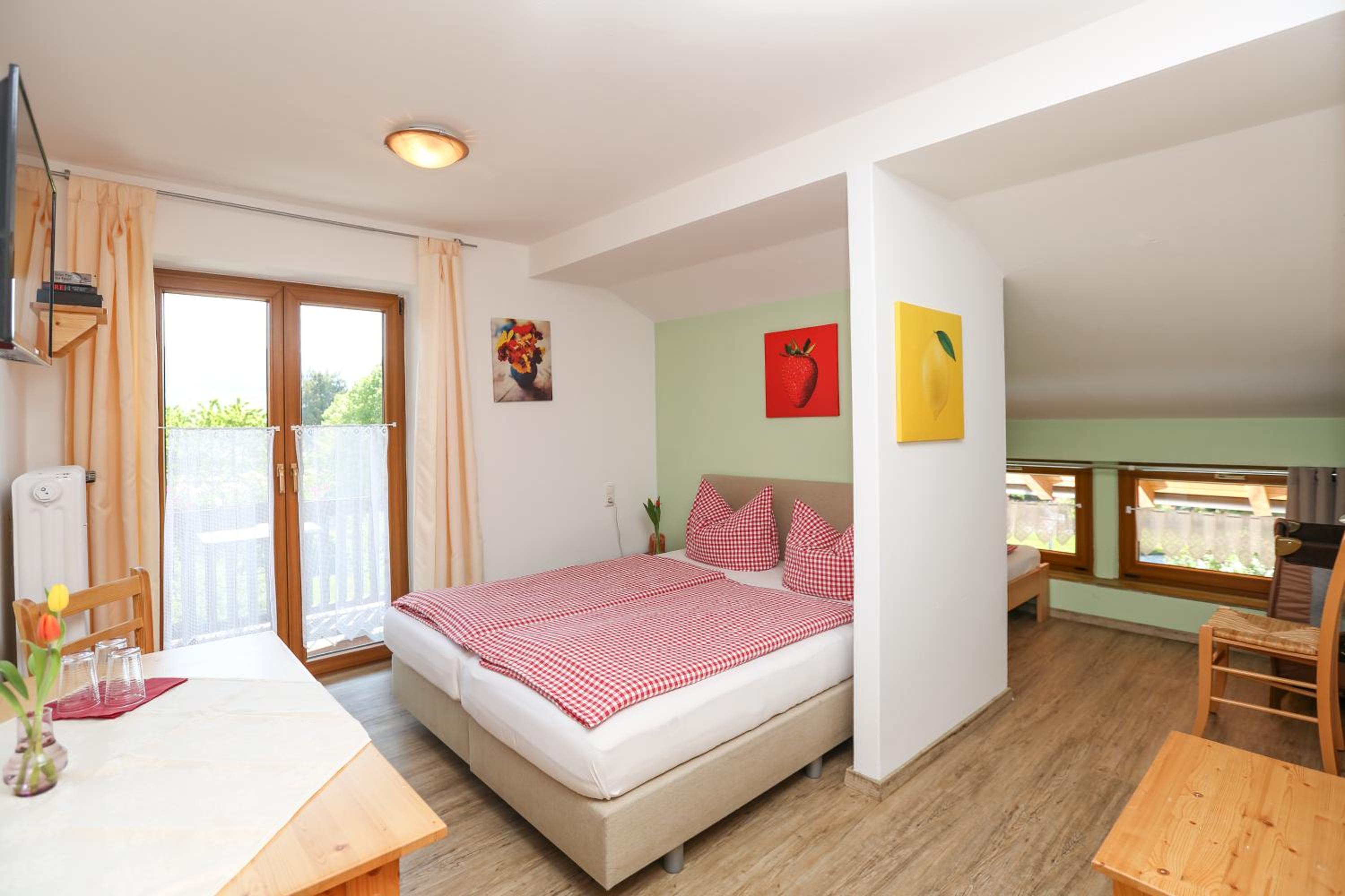 Triple Room with Balcony photo 1