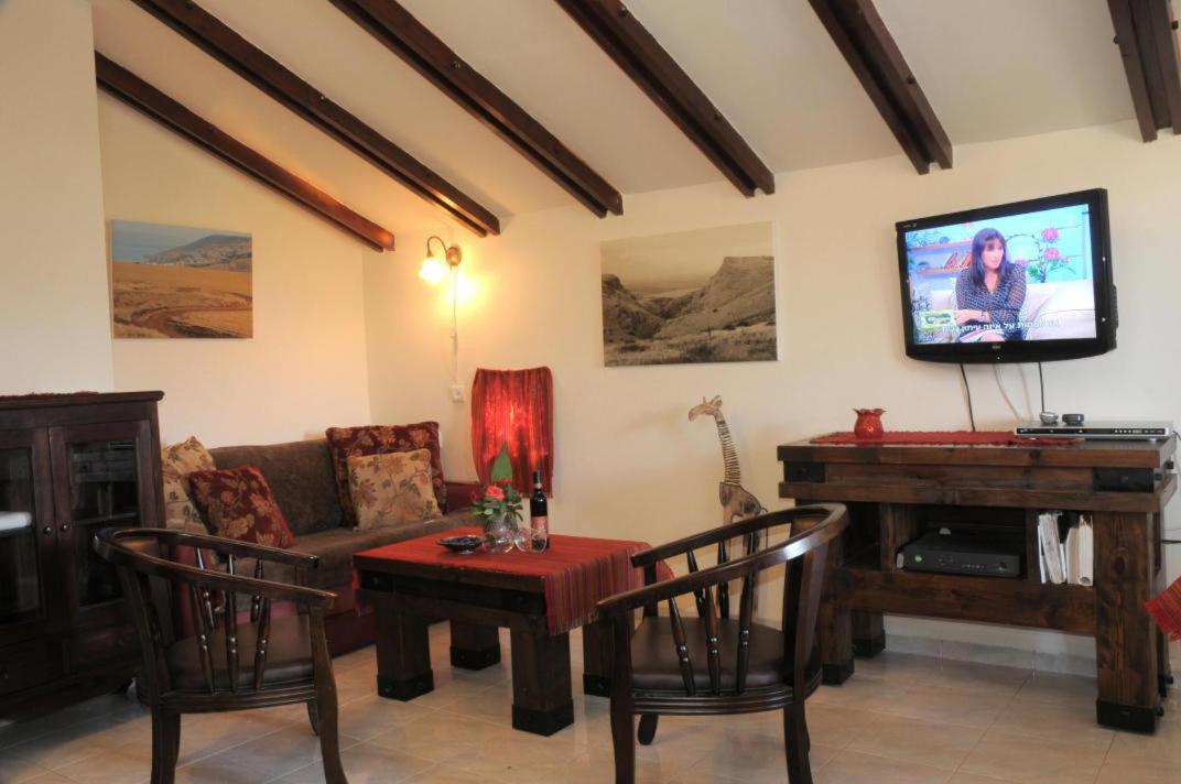 One-Bedroom Apartment with Balcony - Photo 2